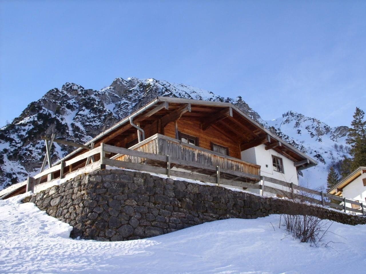 non-residential property for sale, 935 m², Wuhrstein 17, Schleching, Bavaria non-residential property for sale, 935 m², Wuhrstein 17, Schleching, Bavaria