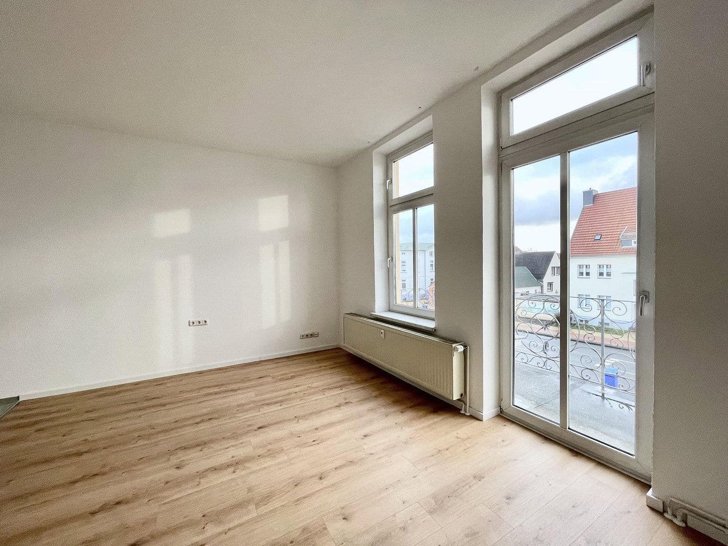 2 bedroom with open-plan kitchen flat to rent, 103 m², Güstrow, Mecklenburg-Vorpommern 2 bedroom with open-plan kitchen flat to rent, 103 m², Güstrow, Mecklenburg-Vorpommern