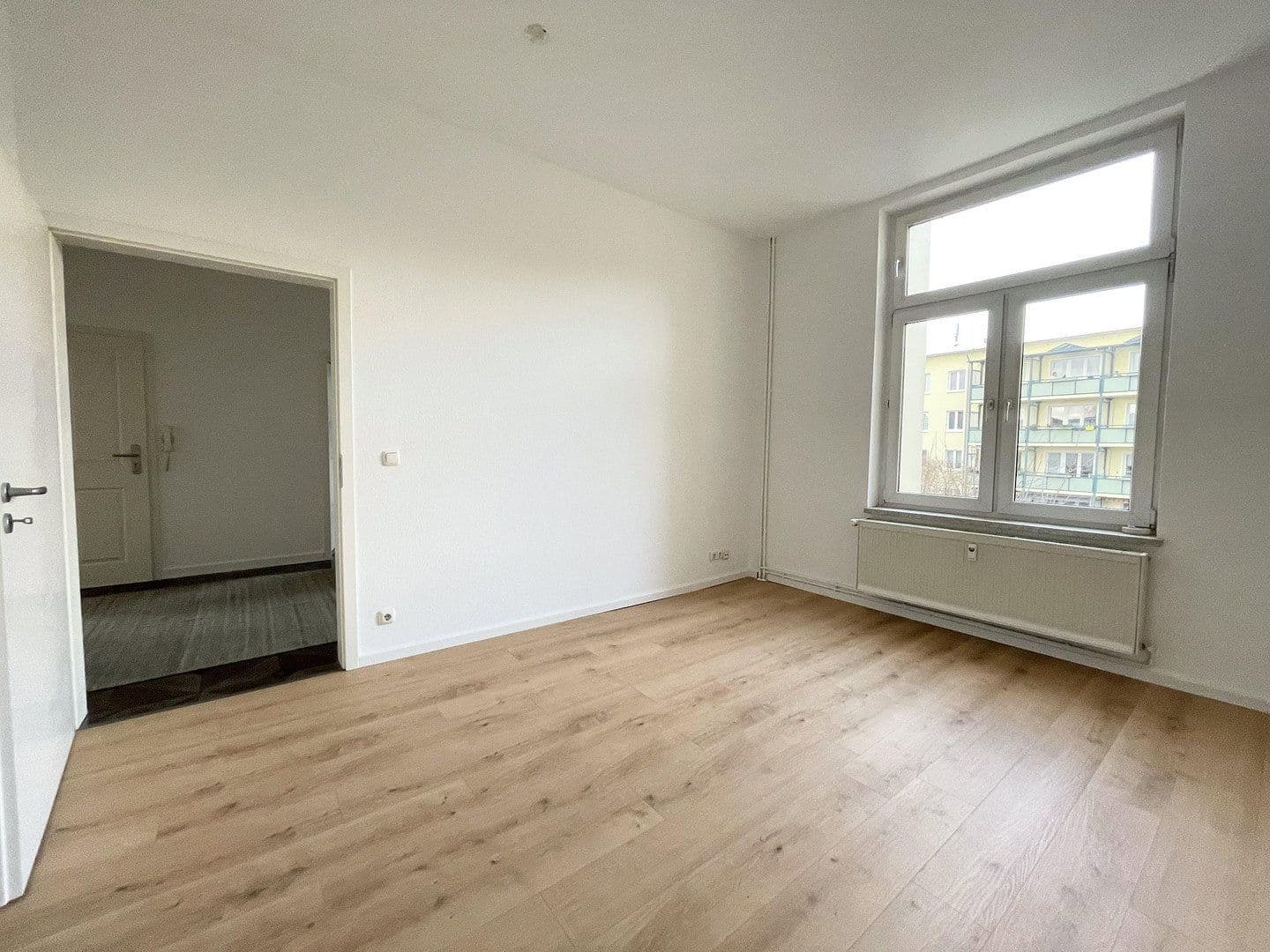 2 bedroom with open-plan kitchen flat to rent, 103 m², Güstrow, Mecklenburg-Vorpommern 2 bedroom with open-plan kitchen flat to rent, 103 m², Güstrow, Mecklenburg-Vorpommern