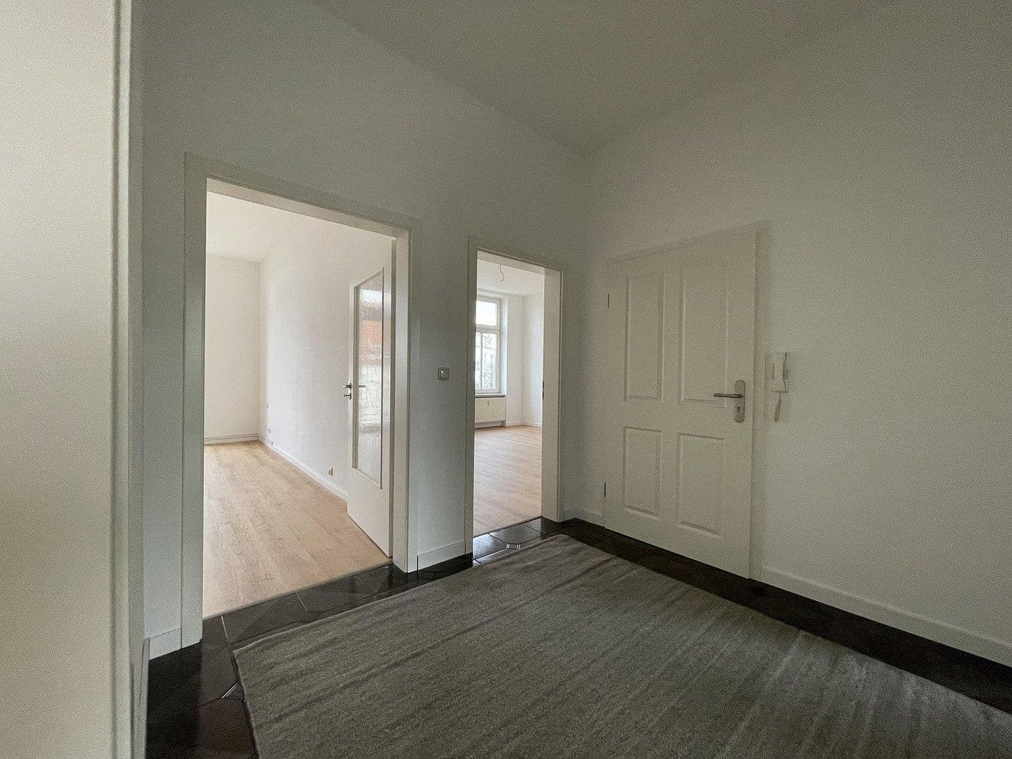 2 bedroom with open-plan kitchen flat to rent, 103 m², Güstrow, Mecklenburg-Vorpommern 2 bedroom with open-plan kitchen flat to rent, 103 m², Güstrow, Mecklenburg-Vorpommern
