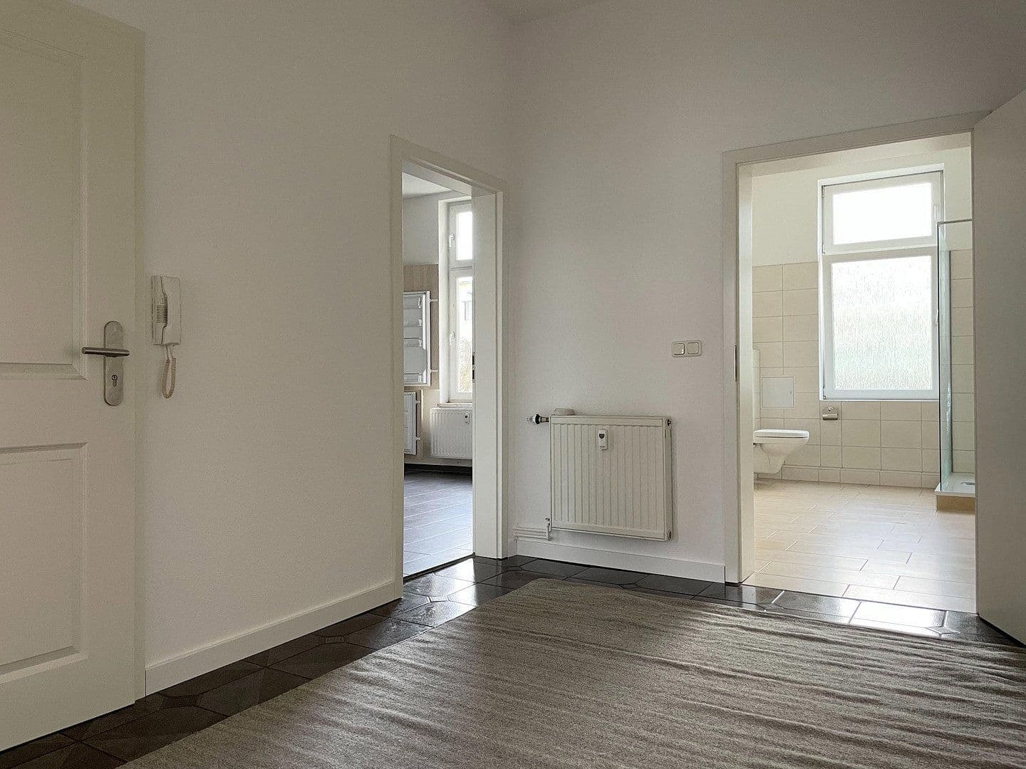 2 bedroom with open-plan kitchen flat to rent, 103 m², Güstrow, Mecklenburg-Vorpommern 2 bedroom with open-plan kitchen flat to rent, 103 m², Güstrow, Mecklenburg-Vorpommern