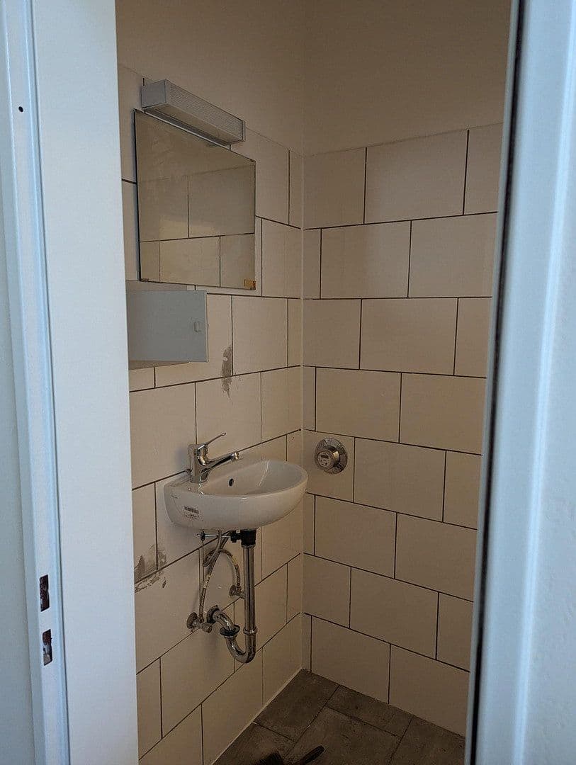 non-residential property for sale, 56 m², Germering-Unterpfaffenhofen, Bavaria non-residential property for sale, 56 m², Germering-Unterpfaffenhofen, Bavaria