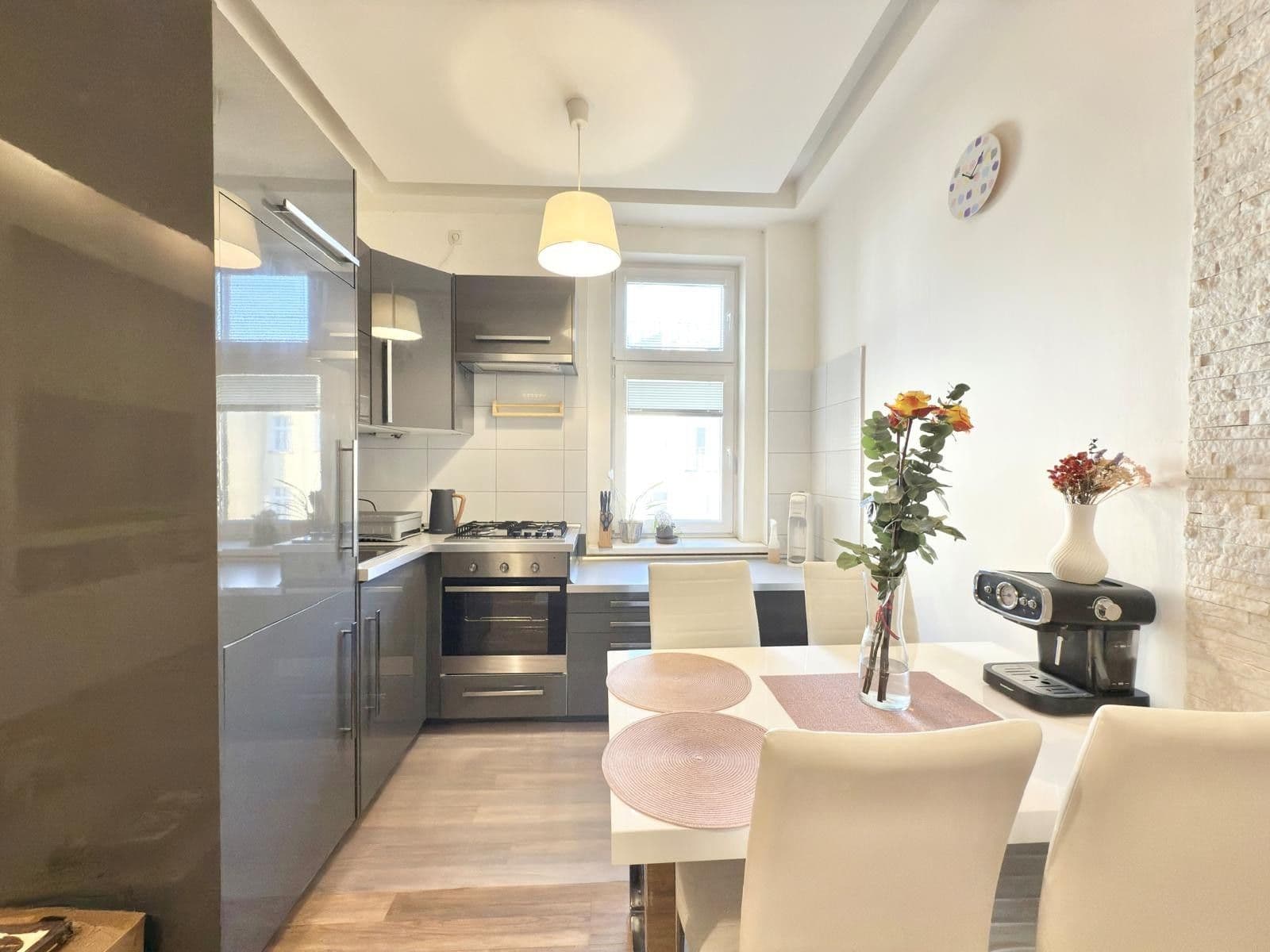 1 bedroom with open-plan kitchen flat to rent, 49 m², Na Stráži, Prague, Prague 1 bedroom with open-plan kitchen flat to rent, 49 m², Na Stráži, Prague, Prague