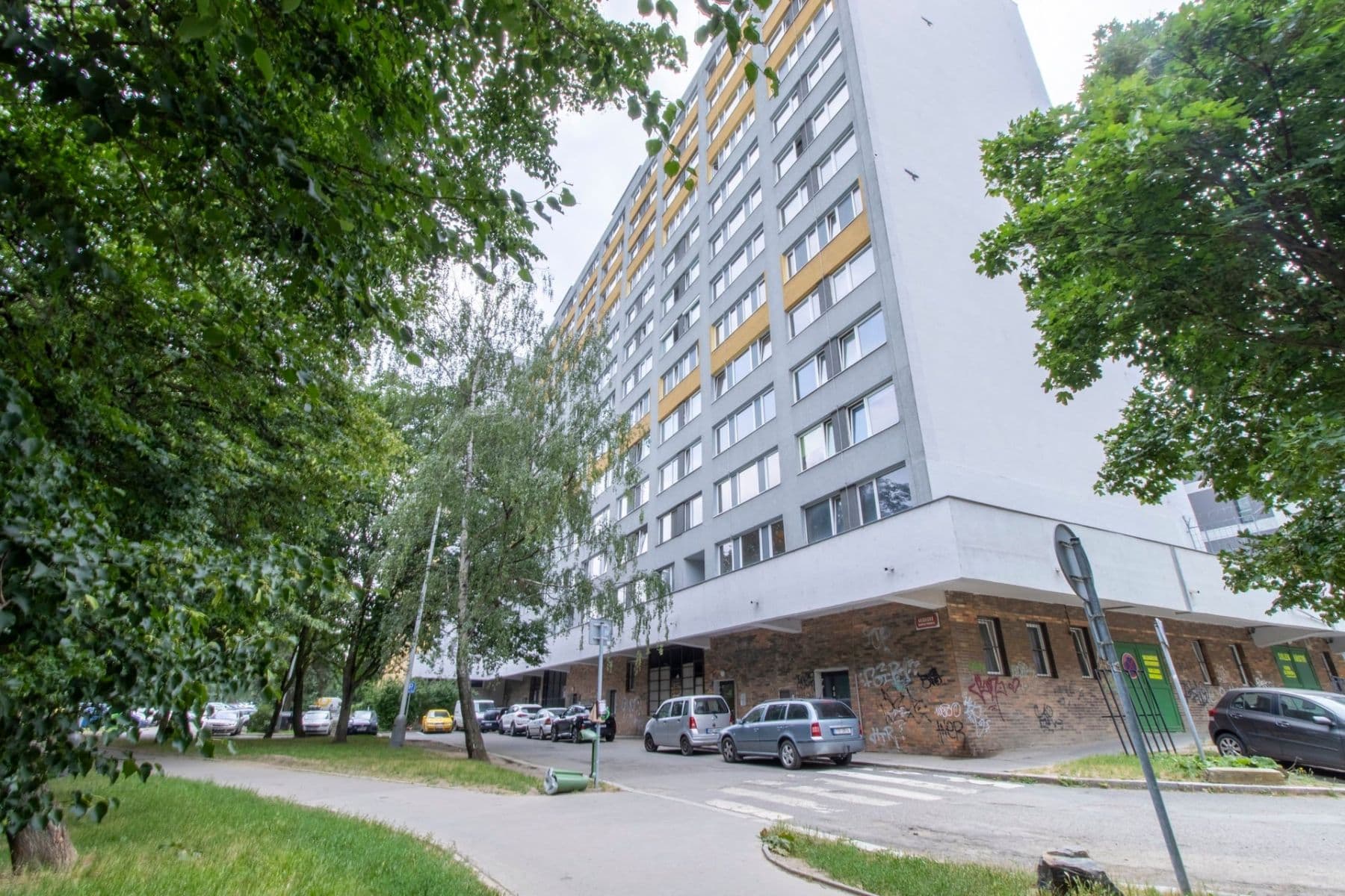 1 bedroom with open-plan kitchen flat to rent, 44 m², Katovická, Prague, Prague 1 bedroom with open-plan kitchen flat to rent, 44 m², Katovická, Prague, Prague