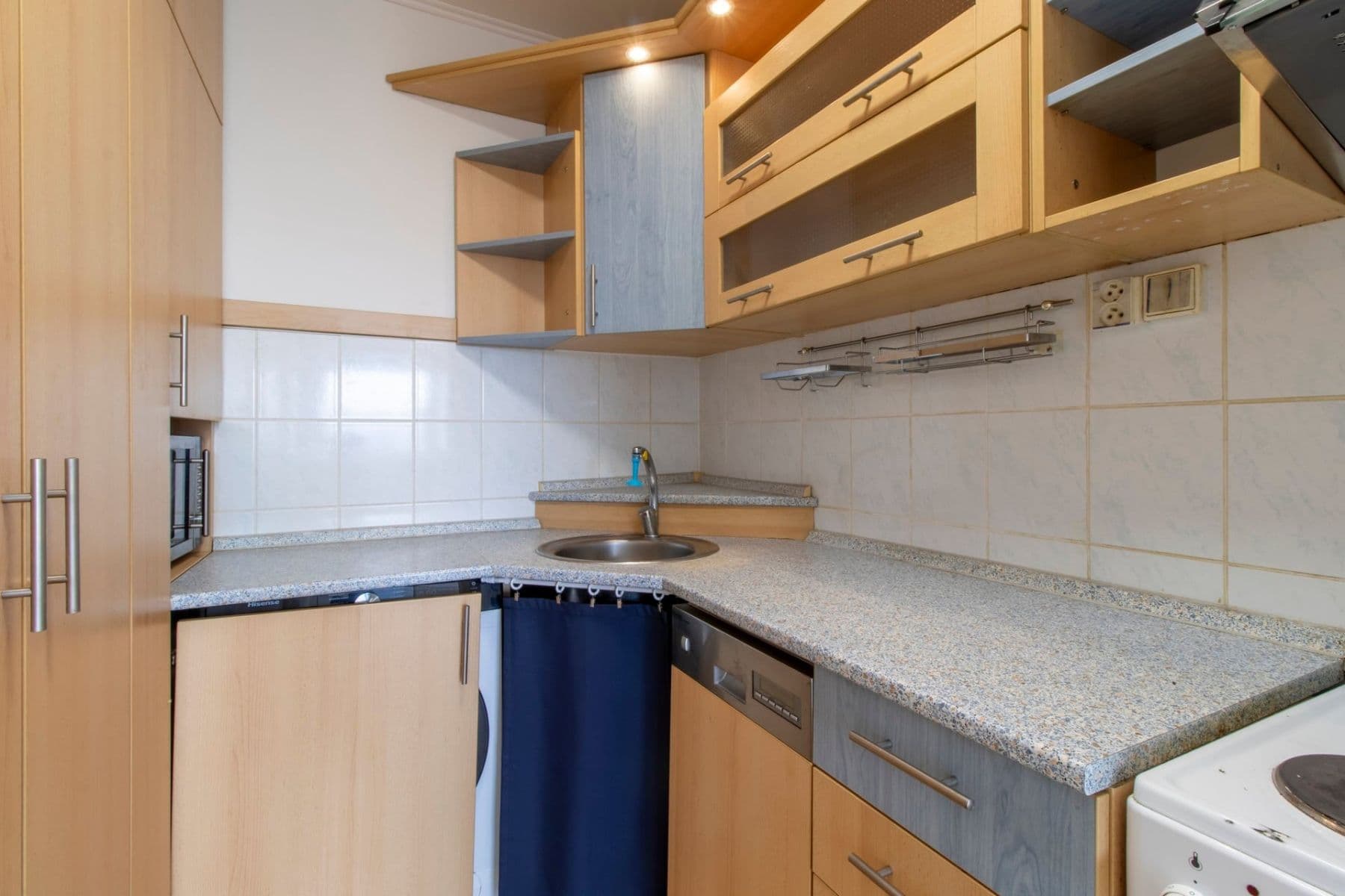 1 bedroom with open-plan kitchen flat to rent, 44 m², Katovická, Prague, Prague 1 bedroom with open-plan kitchen flat to rent, 44 m², Katovická, Prague, Prague