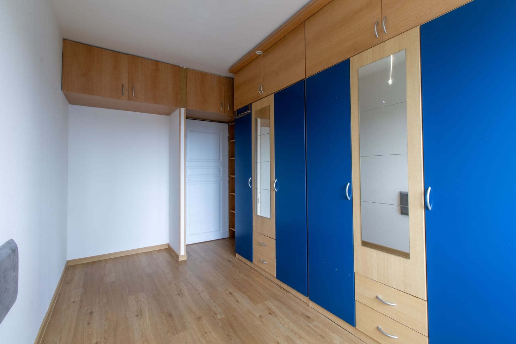 1 bedroom with open-plan kitchen flat to rent, 44 m², Katovická, Prague, Prague 1 bedroom with open-plan kitchen flat to rent, 44 m², Katovická, Prague, Prague
