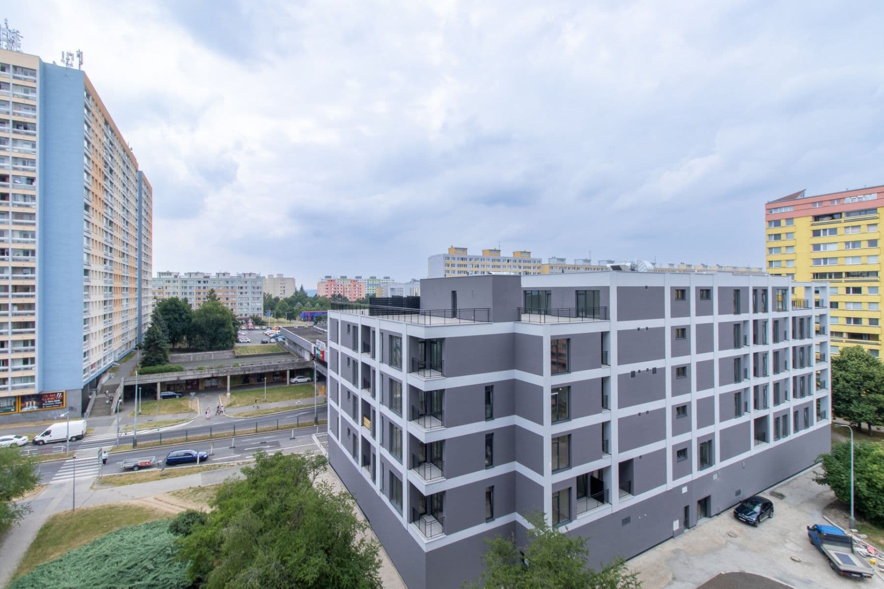 1 bedroom with open-plan kitchen flat to rent, 44 m², Katovická, Prague, Prague 1 bedroom with open-plan kitchen flat to rent, 44 m², Katovická, Prague, Prague