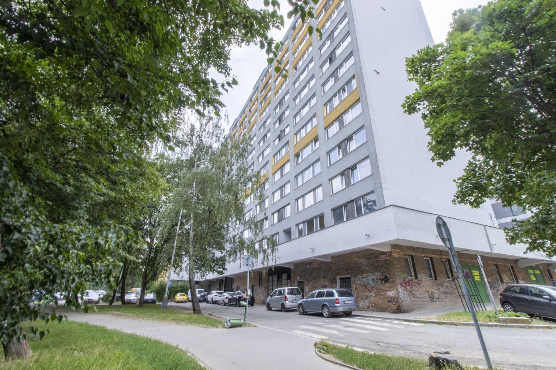 1 bedroom with open-plan kitchen flat to rent, 44 m², Katovická, Prague, Prague 1 bedroom with open-plan kitchen flat to rent, 44 m², Katovická, Prague, Prague