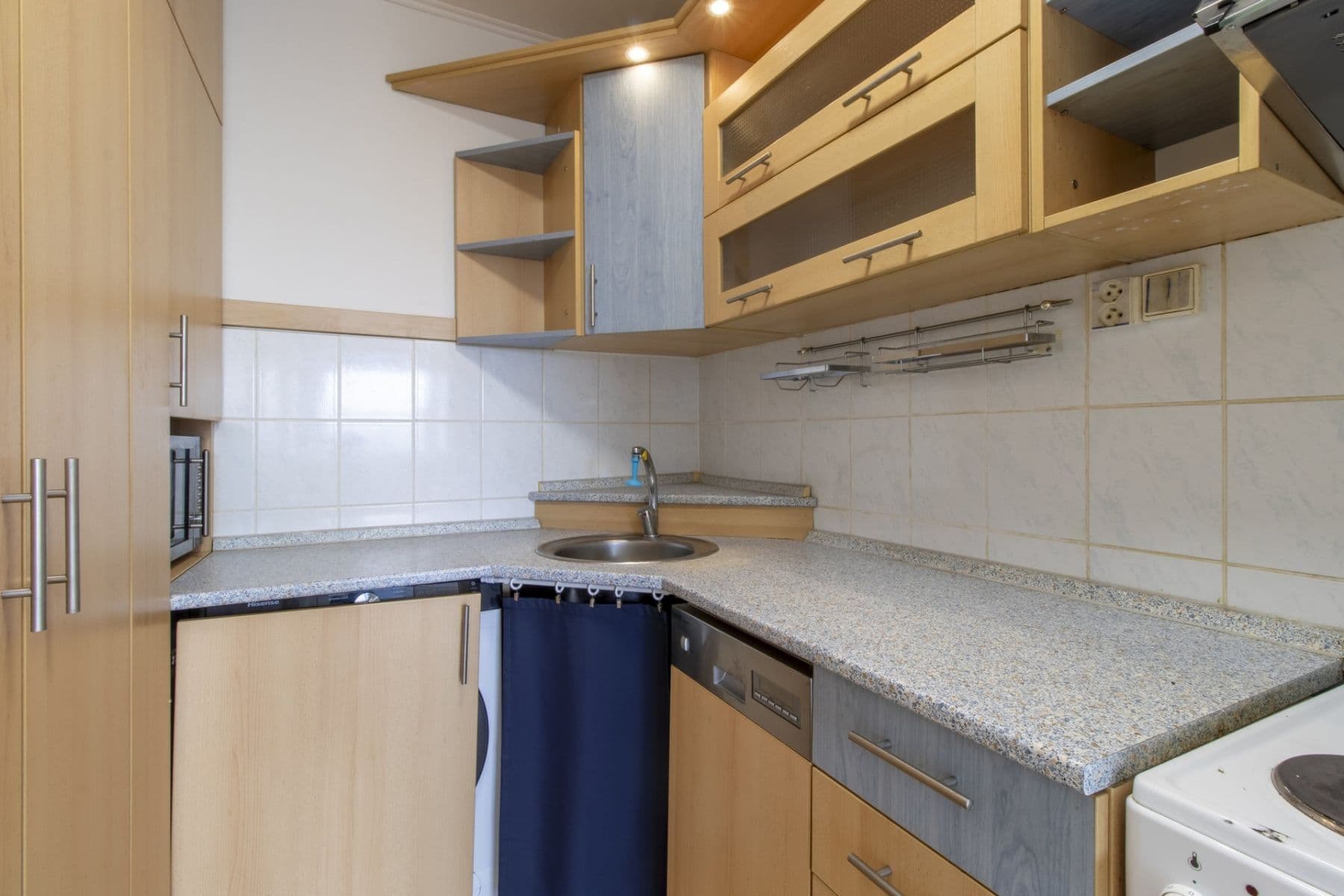 1 bedroom with open-plan kitchen flat to rent, 44 m², Katovická, Prague, Prague 1 bedroom with open-plan kitchen flat to rent, 44 m², Katovická, Prague, Prague