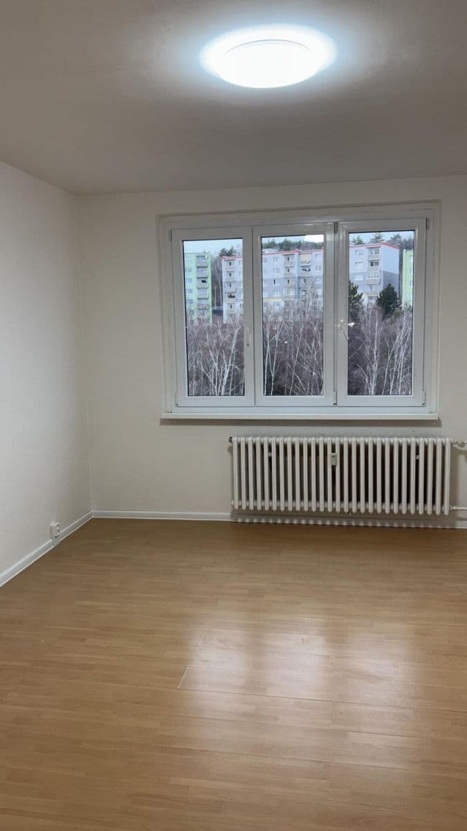 3 bedroom flat to rent, 77 m², Školní pěšina, Chomutov, Ústecký Region 3 bedroom flat to rent, 77 m², Školní pěšina, Chomutov, Ústecký Region