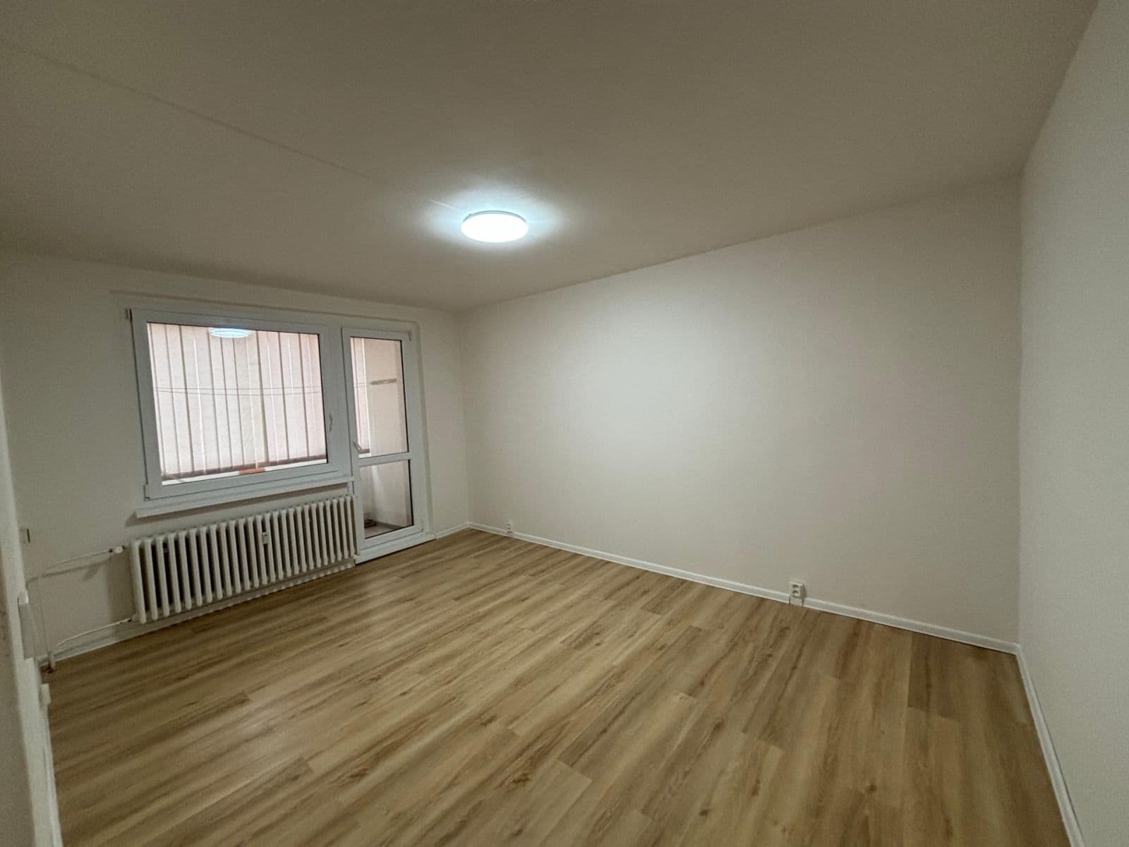 3 bedroom flat to rent, 77 m², Školní pěšina, Chomutov, Ústecký Region 3 bedroom flat to rent, 77 m², Školní pěšina, Chomutov, Ústecký Region