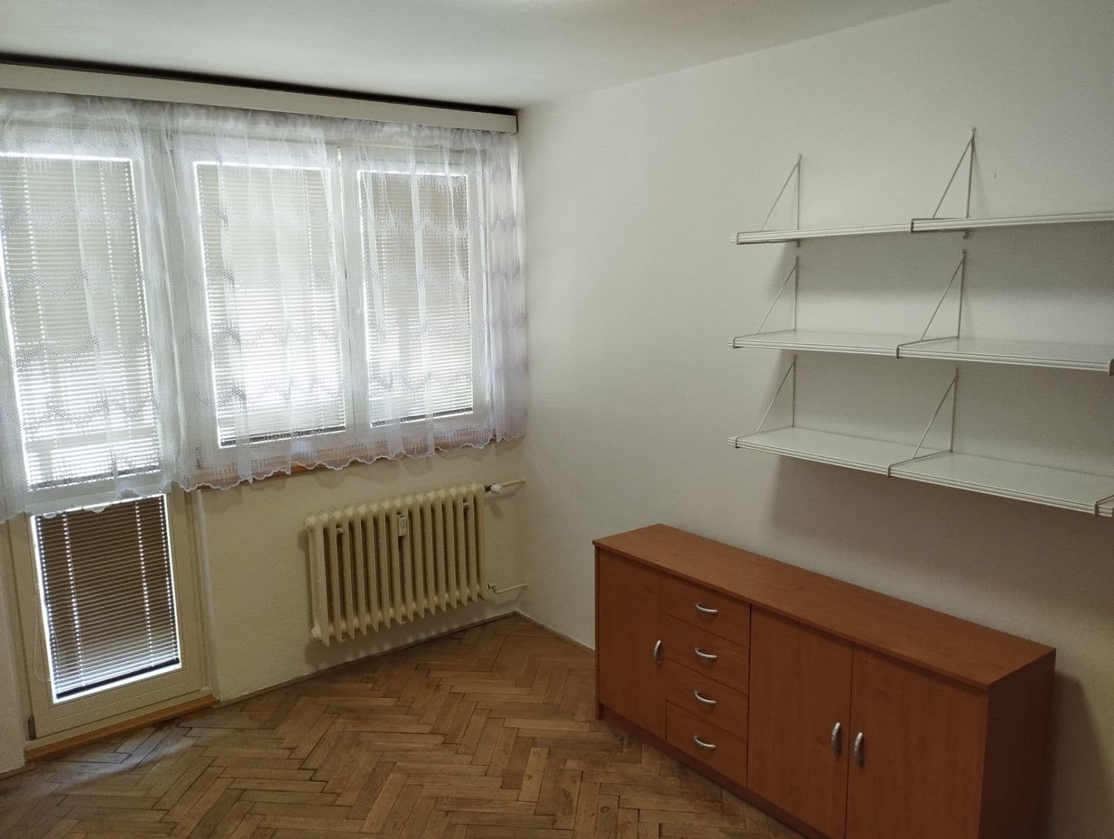 3 bedroom flat to rent, 64 m², Heřmanova, Prague, Prague 3 bedroom flat to rent, 64 m², Heřmanova, Prague, Prague