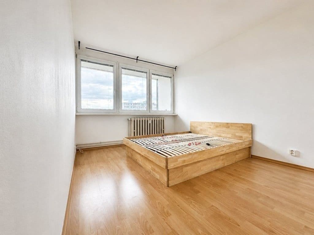 1 bedroom with open-plan kitchen flat to rent, 40 m², Nekvasilova, Prague, Prague 1 bedroom with open-plan kitchen flat to rent, 40 m², Nekvasilova, Prague, Prague