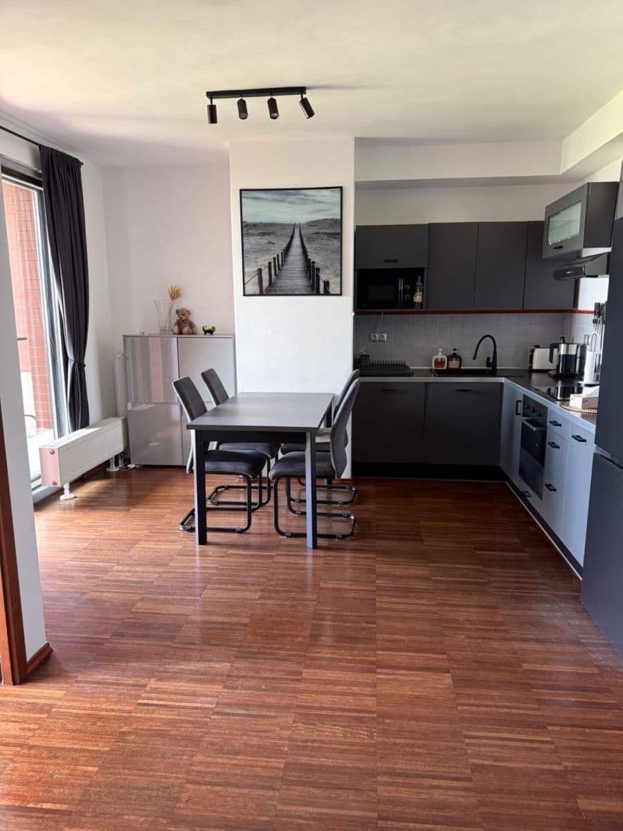 1 bedroom with open-plan kitchen flat for sale, 52 m², Jeremiášova, Prague, Prague 1 bedroom with open-plan kitchen flat for sale, 52 m², Jeremiášova, Prague, Prague