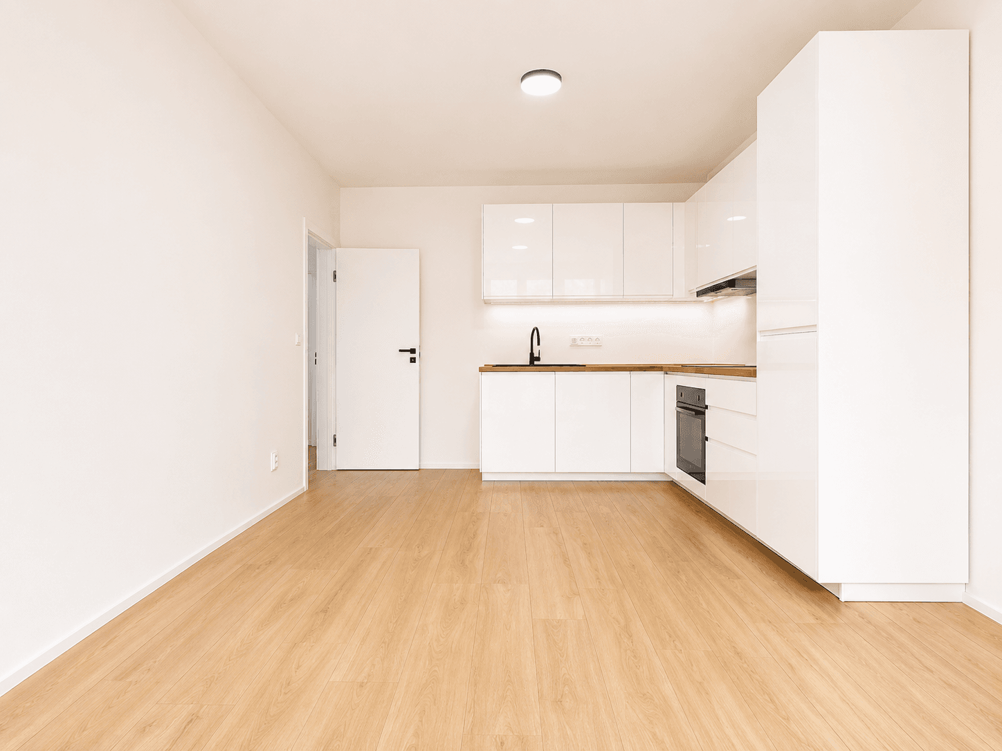 2 bedroom with open-plan kitchen flat for sale, 68 m², Olbramovická, Prague, Prague 2 bedroom with open-plan kitchen flat for sale, 68 m², Olbramovická, Prague, Prague