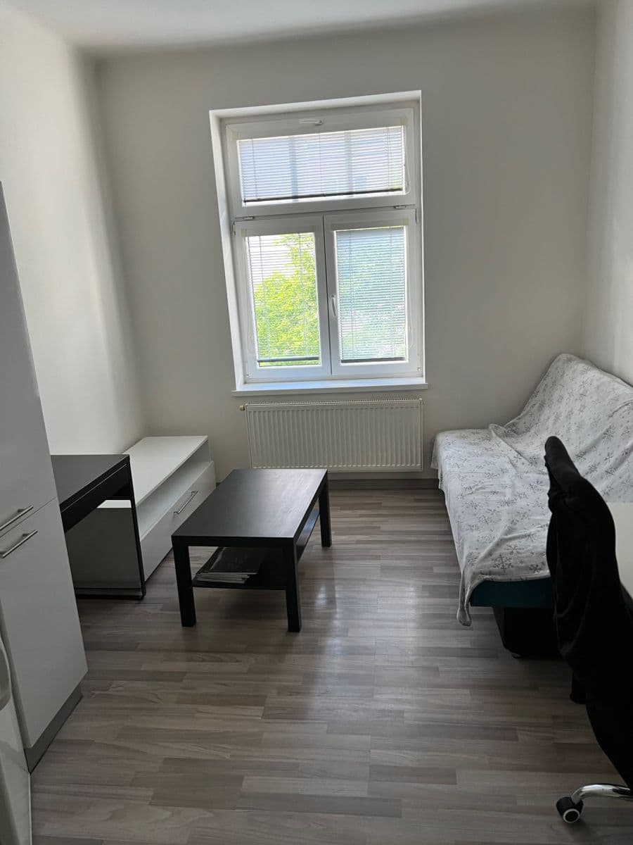 1 bedroom with open-plan kitchen flat to rent, 42 m², Biskupcova, Prague, Prague 1 bedroom with open-plan kitchen flat to rent, 42 m², Biskupcova, Prague, Prague