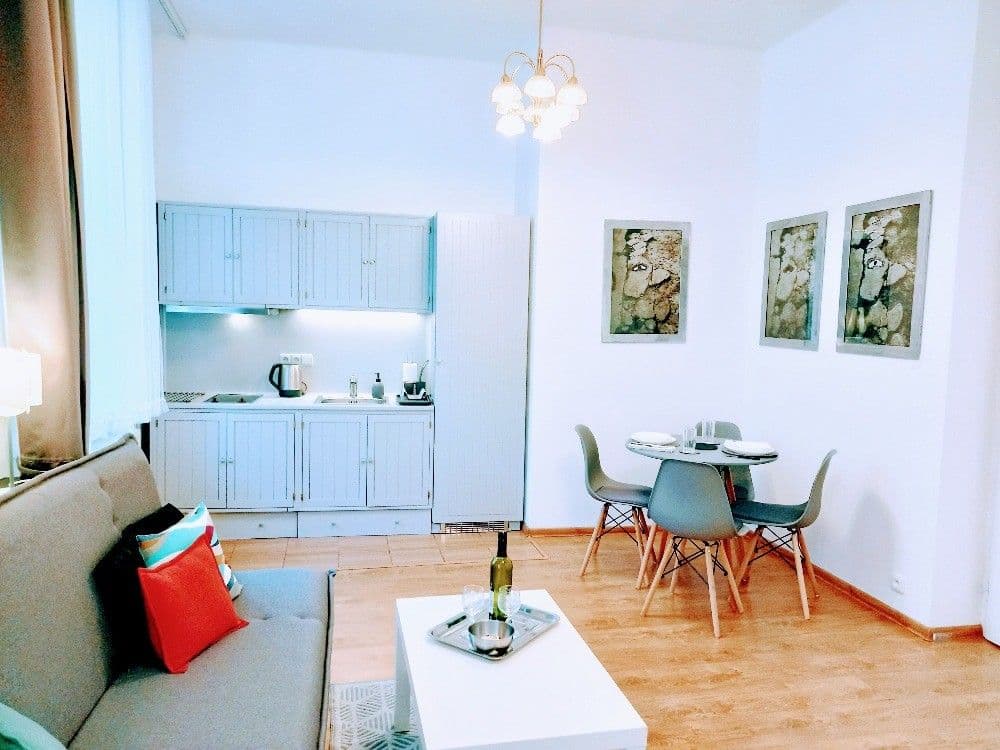 1 bedroom with open-plan kitchen flat to rent, 40 m², Mojmírova, Prague, Prague 1 bedroom with open-plan kitchen flat to rent, 40 m², Mojmírova, Prague, Prague