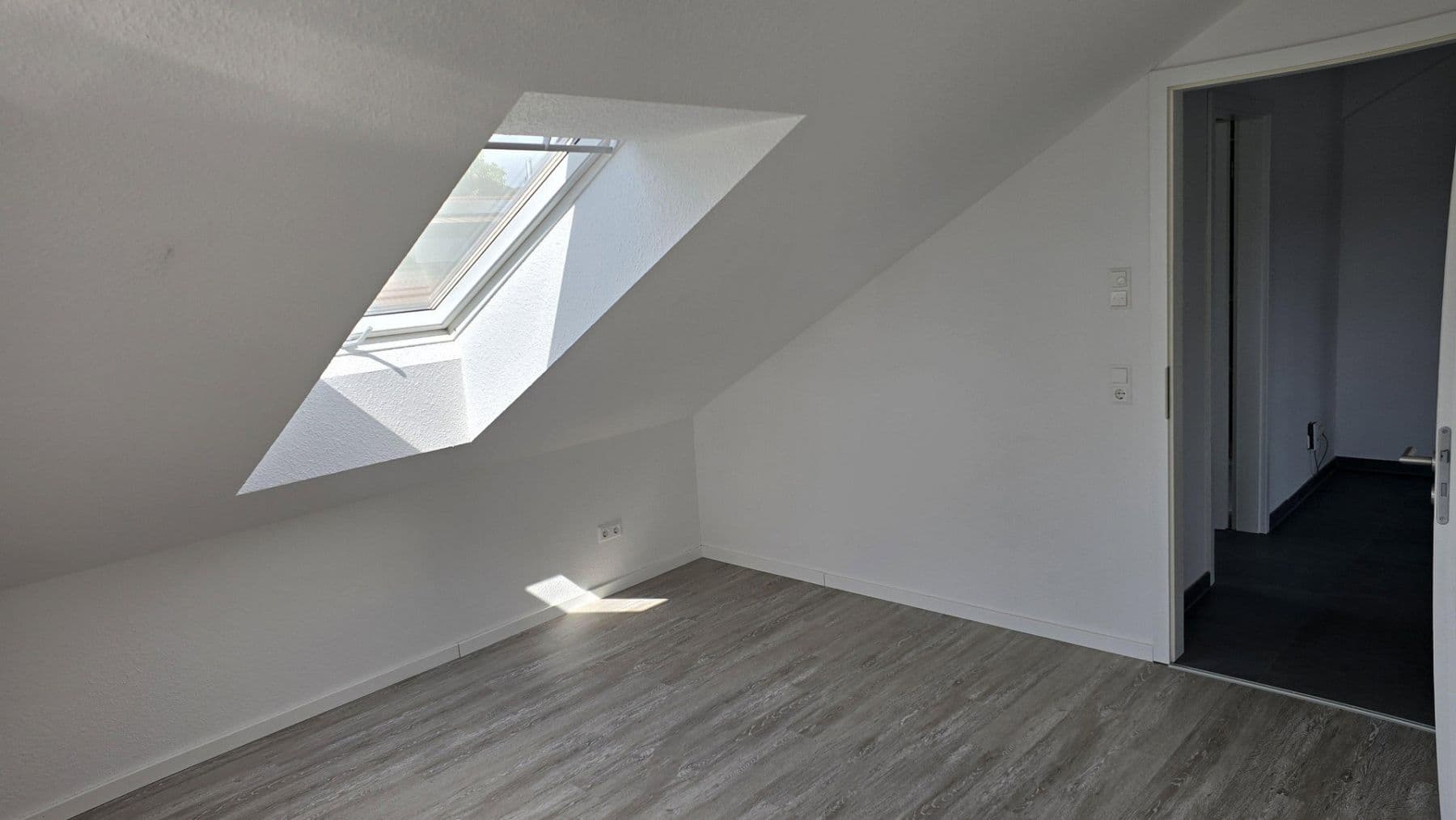 2 bedroom flat to rent, 62 m², Gemmingen, Baden-Württemberg 2 bedroom flat to rent, 62 m², Gemmingen, Baden-Württemberg