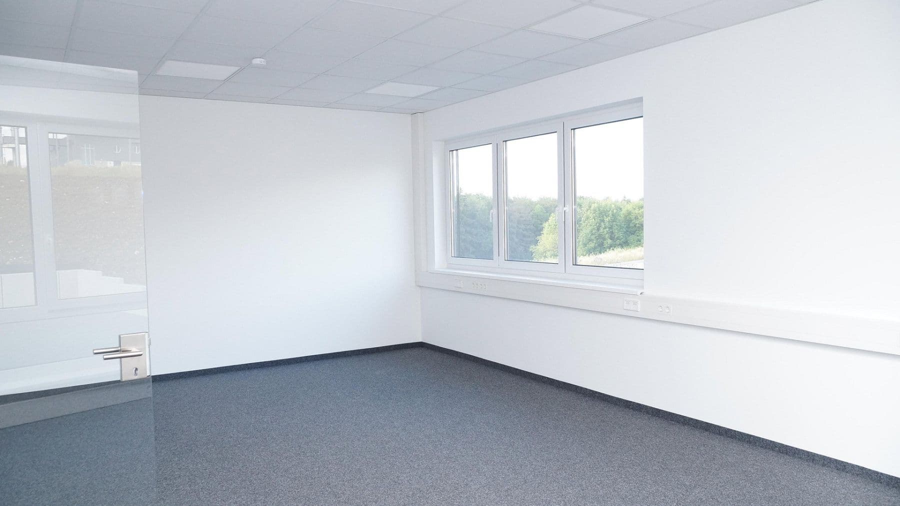 office to rent, 447 m², Wolfgang-Paul-Straße 4, Ulm, Baden-Württemberg office to rent, 447 m², Wolfgang-Paul-Straße 4, Ulm, Baden-Württemberg