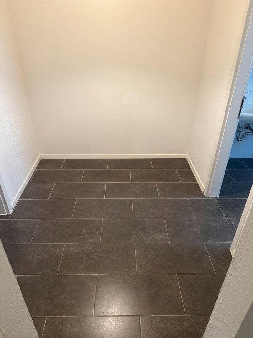 2 bedroom flat to rent, 55 m², Esslingen am Neckar, Baden-Württemberg 2 bedroom flat to rent, 55 m², Esslingen am Neckar, Baden-Württemberg
