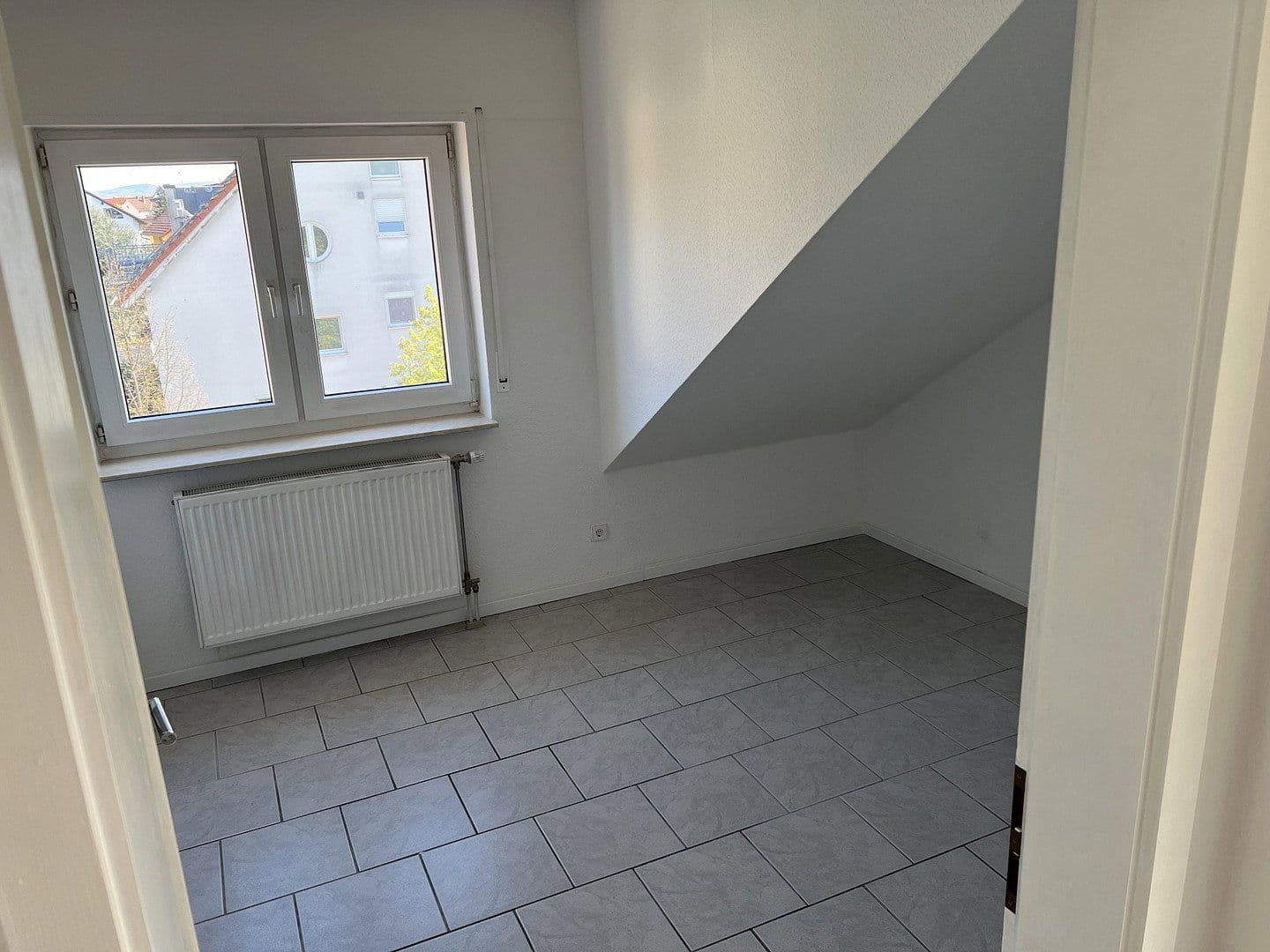 3 bedroom flat to rent, 95 m², Brühl, Baden-Württemberg 3 bedroom flat to rent, 95 m², Brühl, Baden-Württemberg