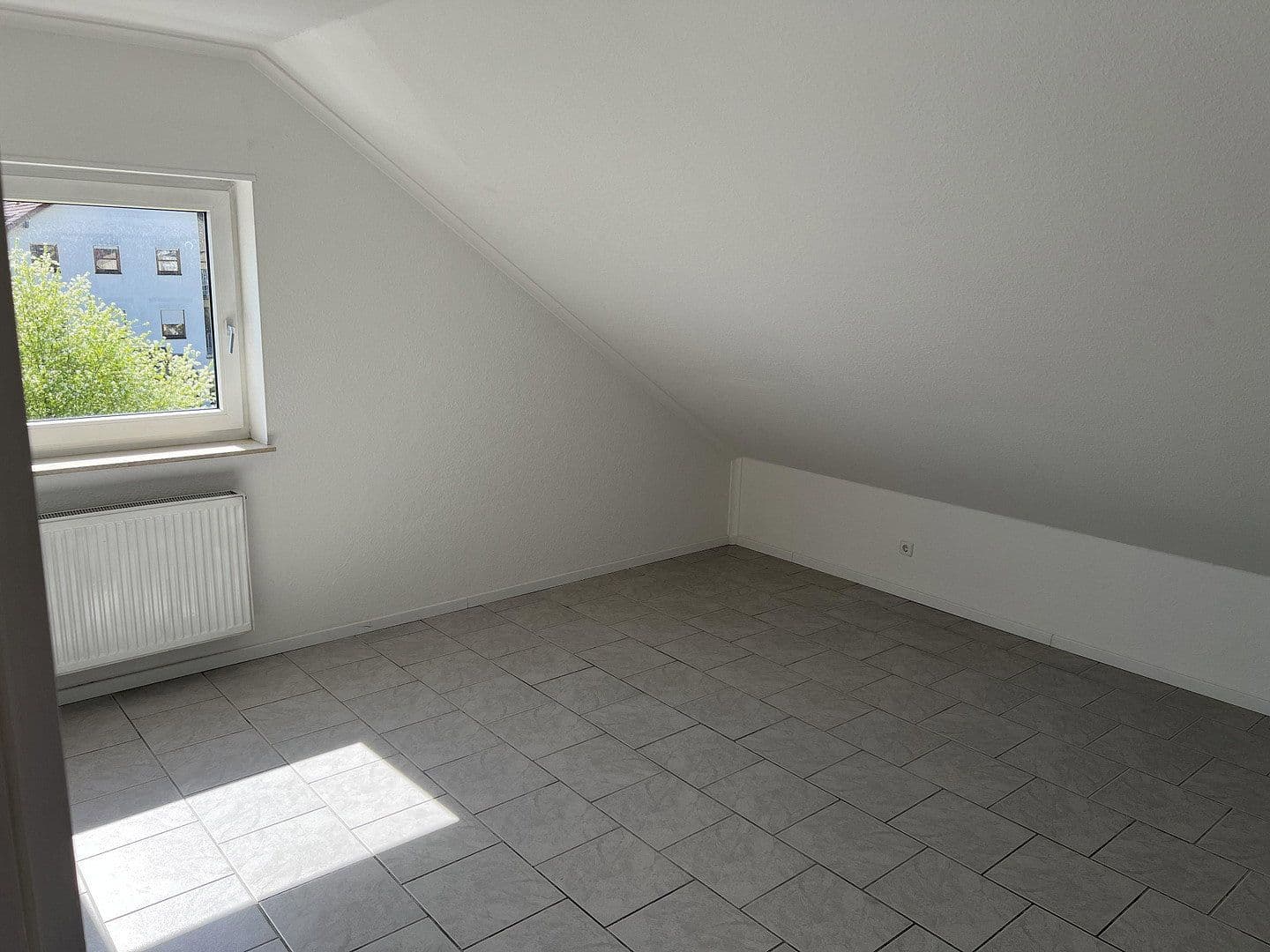 3 bedroom flat to rent, 95 m², Brühl, Baden-Württemberg 3 bedroom flat to rent, 95 m², Brühl, Baden-Württemberg