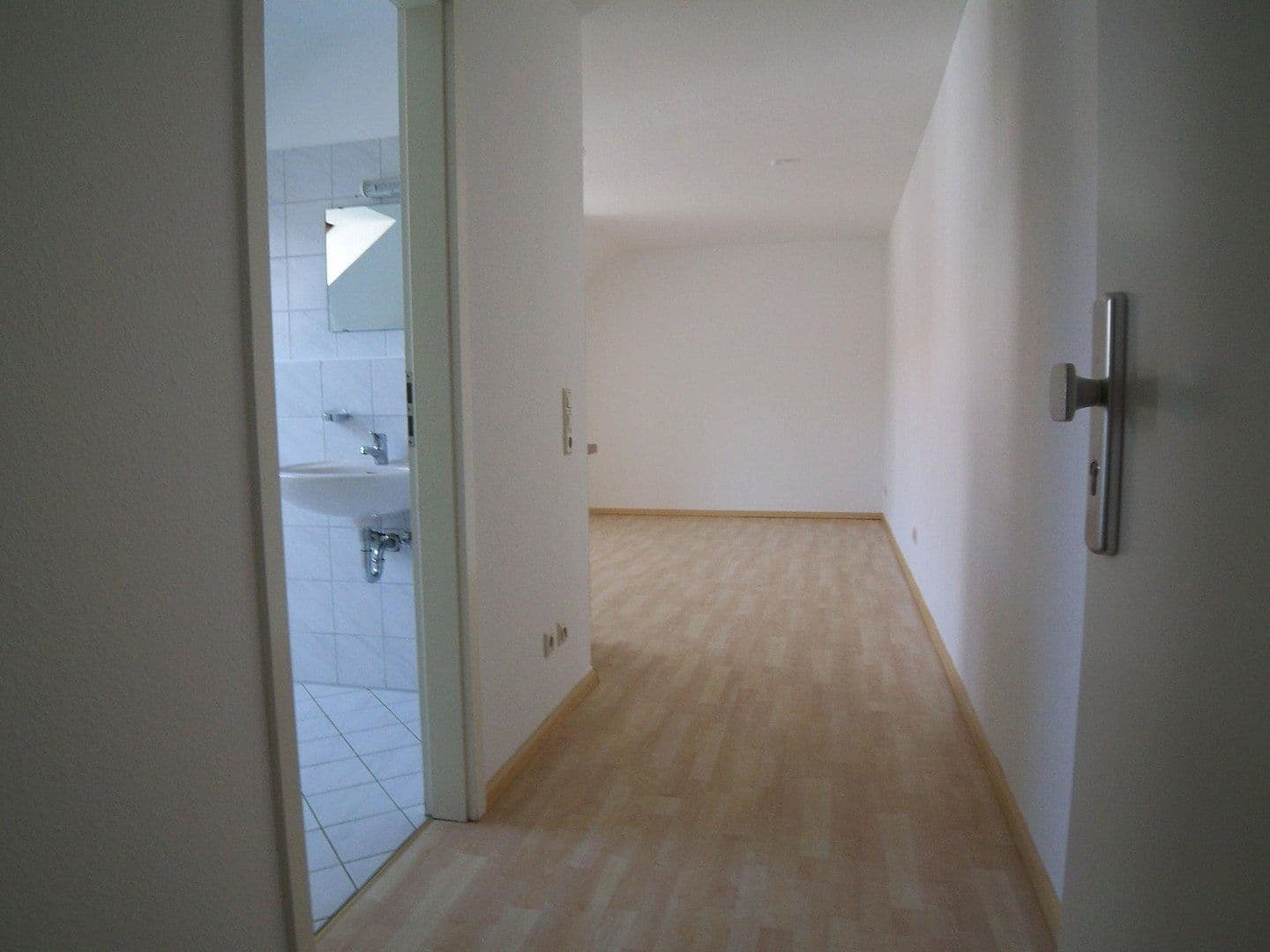 1 bedroom flat to rent, 31 m², Müllheim im Markgräflerland, Baden-Württemberg 1 bedroom flat to rent, 31 m², Müllheim im Markgräflerland, Baden-Württemberg