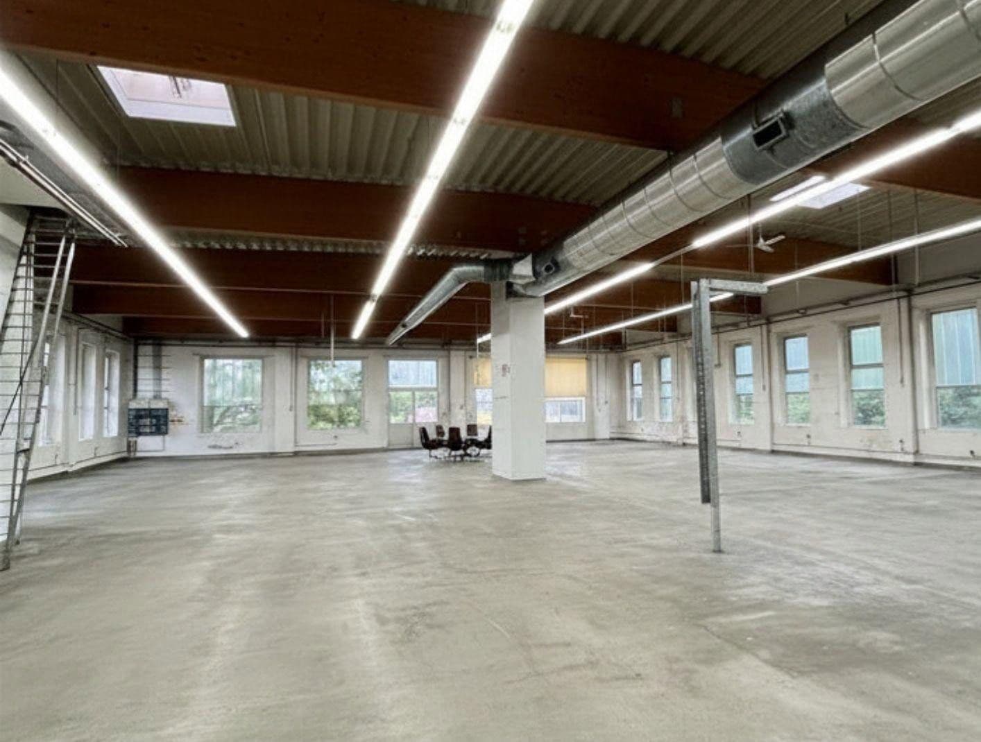 non-residential property to rent, 5,200 m², Düsseldorfer Str. 102, Haan, North Rhine-Westphalia non-residential property to rent, 5,200 m², Düsseldorfer Str. 102, Haan, North Rhine-Westphalia