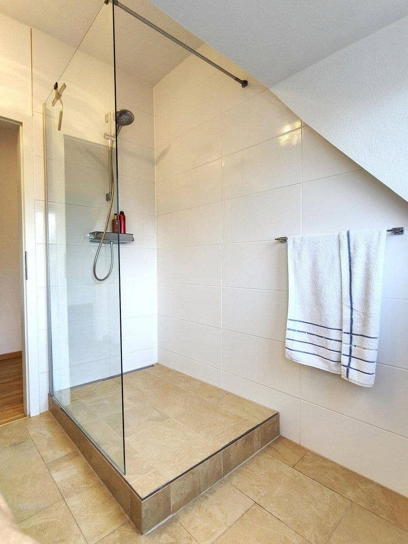 1 bedroom with open-plan kitchen flat to rent, 70 m², Parkstraße 131, Lüdenscheid, North Rhine-Westphalia 1 bedroom with open-plan kitchen flat to rent, 70 m², Parkstraße 131, Lüdenscheid, North Rhine-Westphalia