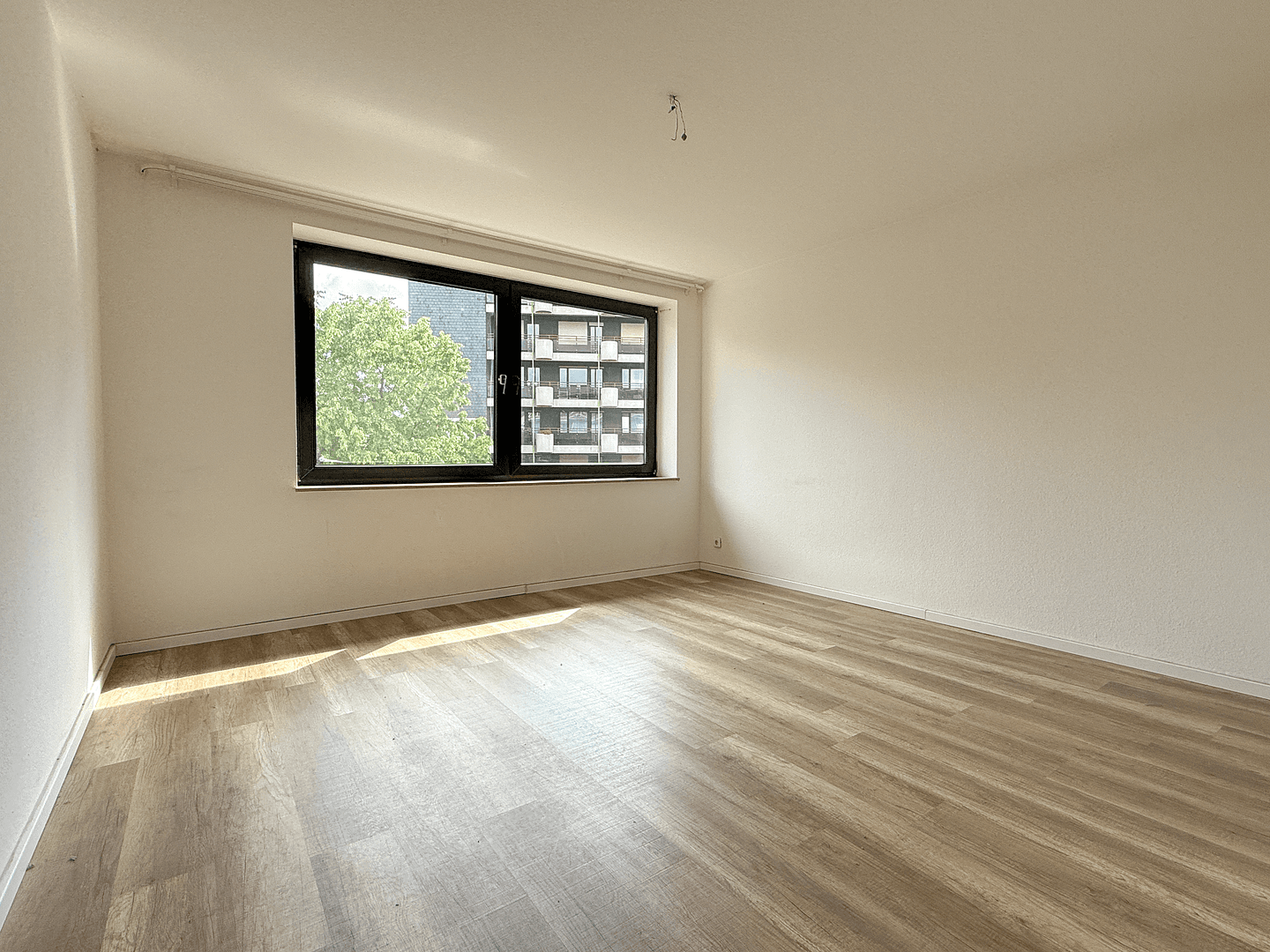 3 bedroom flat to rent, 106 m², Düsseldorfer Str. 67, Leverkusen, North Rhine-Westphalia 3 bedroom flat to rent, 106 m², Düsseldorfer Str. 67, Leverkusen, North Rhine-Westphalia