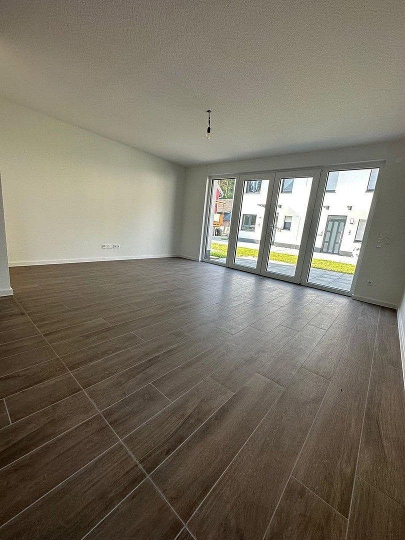 house to rent, 135 m², Müllheim im Markgräflerland, Baden-Württemberg house to rent, 135 m², Müllheim im Markgräflerland, Baden-Württemberg