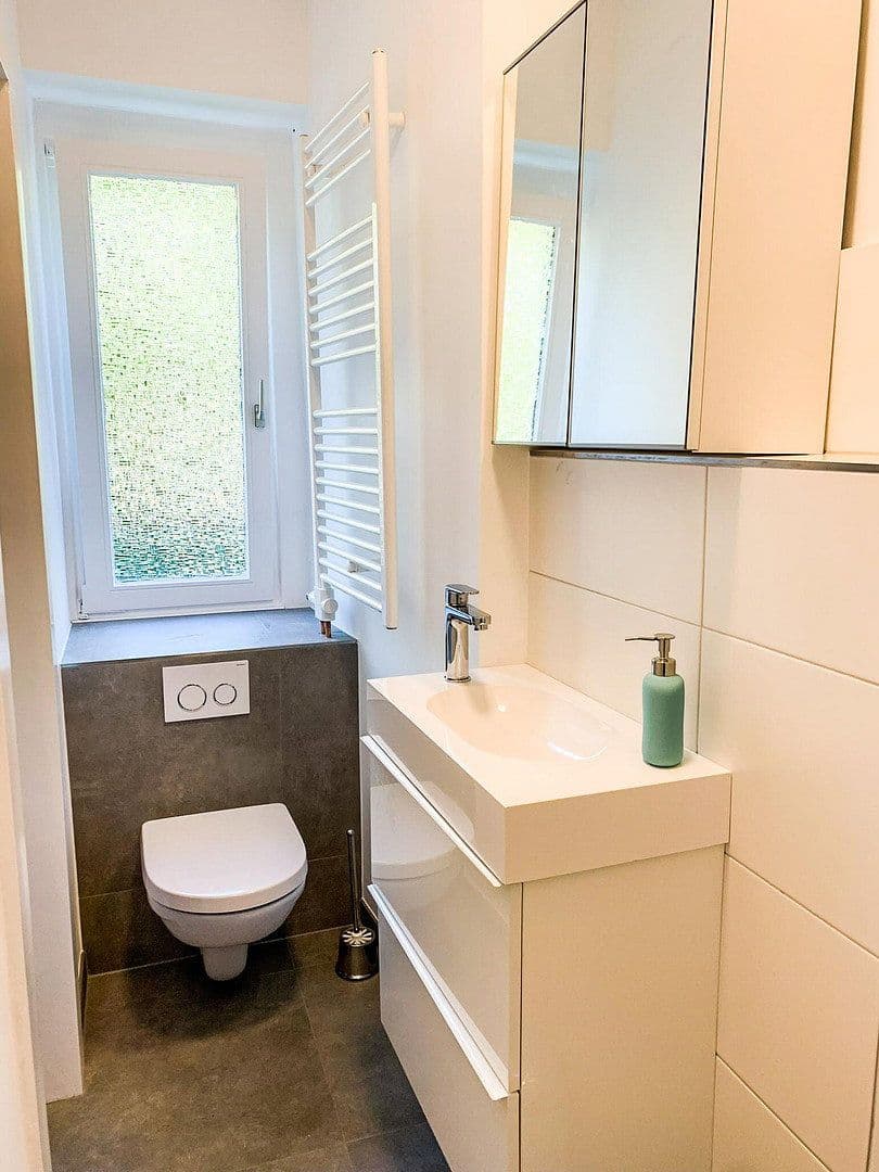 Studio flat to rent, 39 m², Suthwiesenstraße 47, Hanover, Lower Saxony Studio flat to rent, 39 m², Suthwiesenstraße 47, Hanover, Lower Saxony