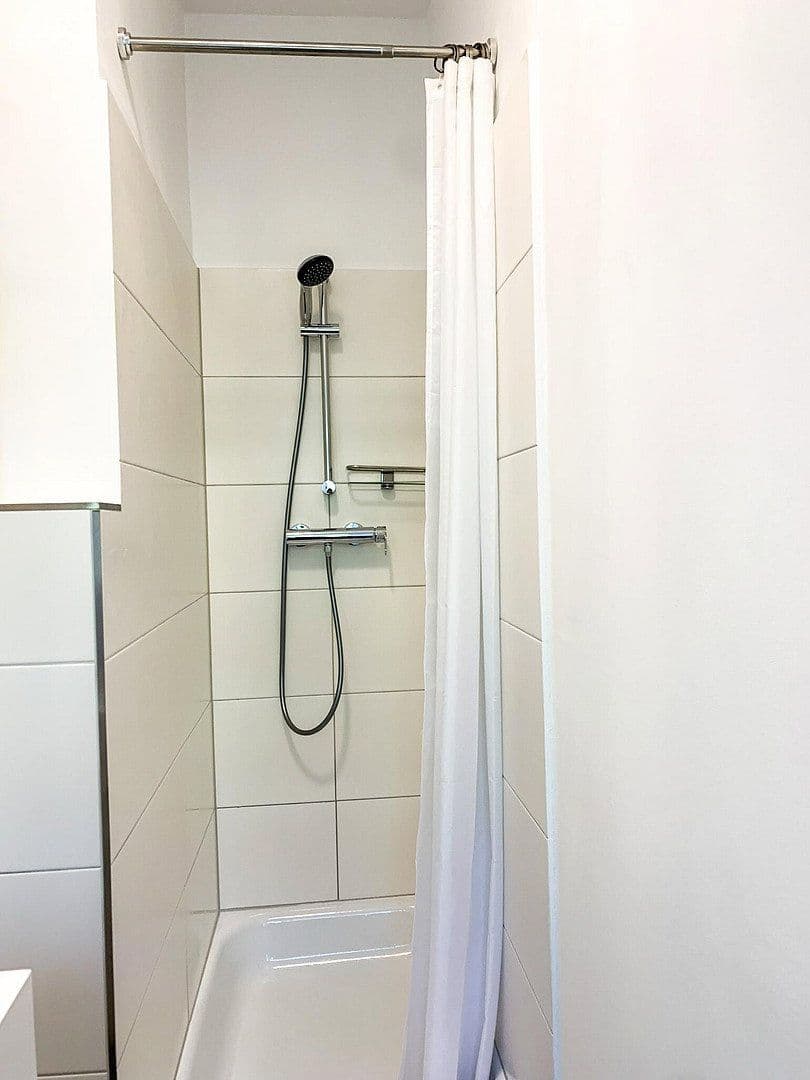 Studio flat to rent, 39 m², Suthwiesenstraße 47, Hanover, Lower Saxony Studio flat to rent, 39 m², Suthwiesenstraße 47, Hanover, Lower Saxony