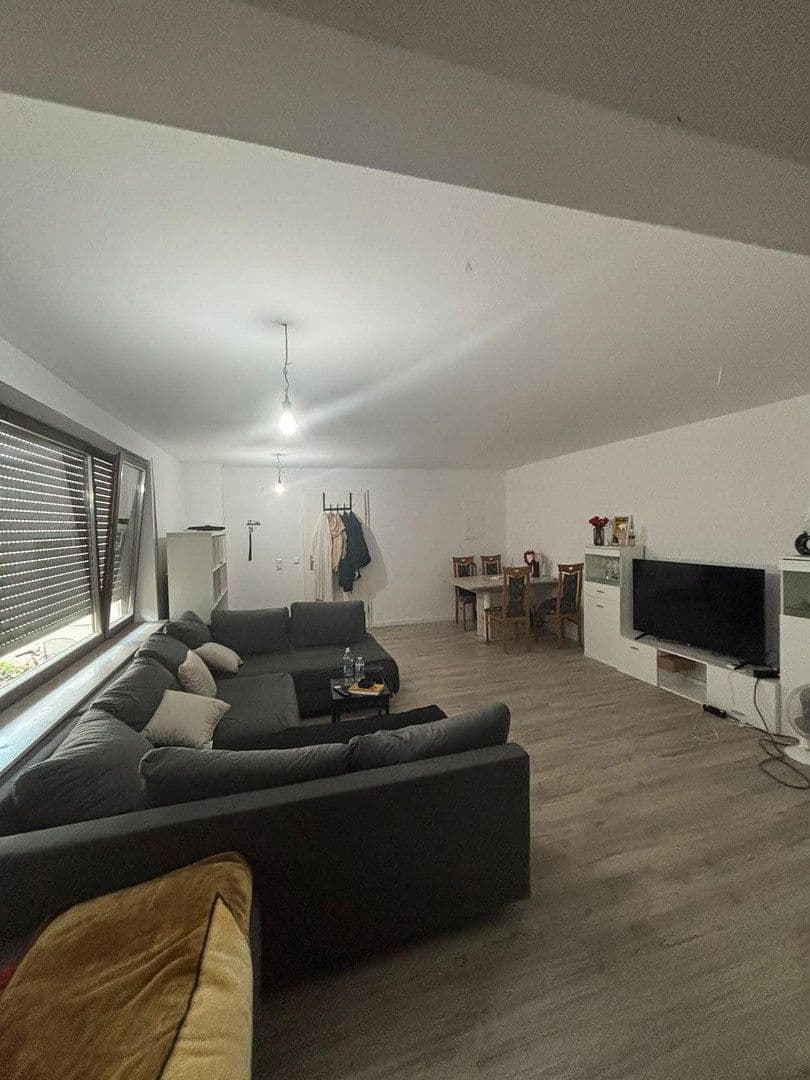 2 bedroom flat to rent, 75 m², Kuhardt, Rhineland-Palatinate 2 bedroom flat to rent, 75 m², Kuhardt, Rhineland-Palatinate