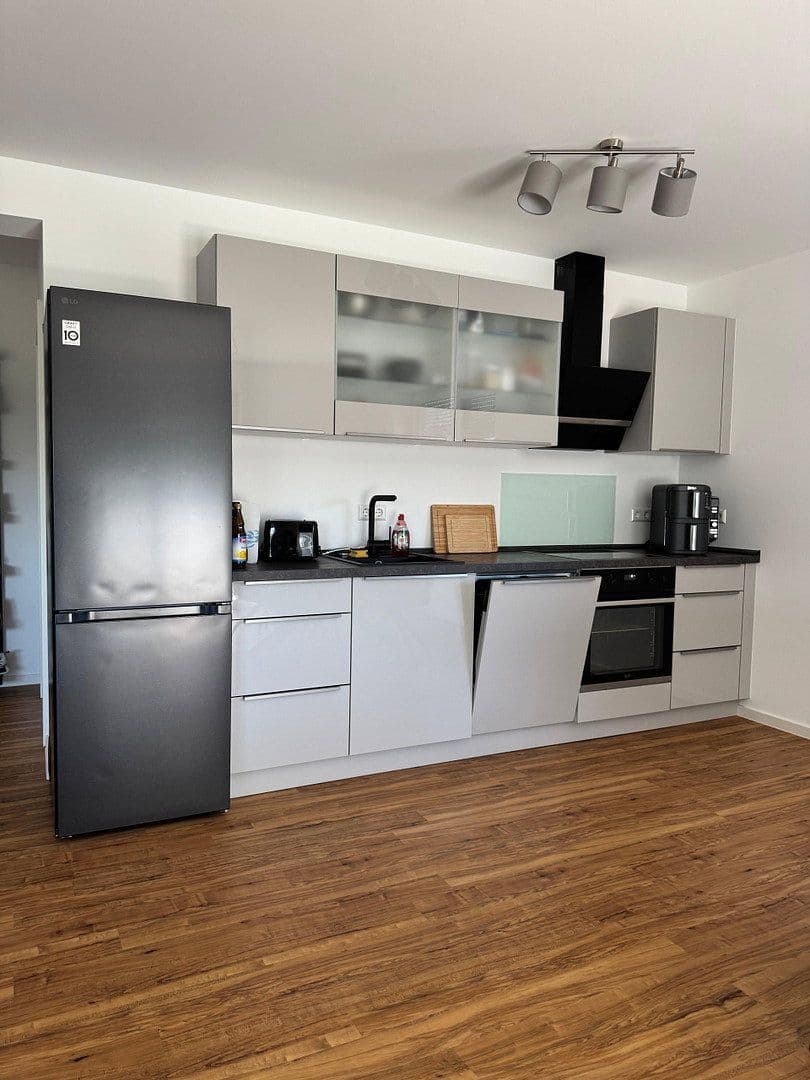 1 bedroom with open-plan kitchen flat to rent, 67 m², Bad Schönborn, Baden-Württemberg 1 bedroom with open-plan kitchen flat to rent, 67 m², Bad Schönborn, Baden-Württemberg