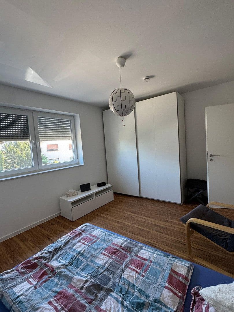 1 bedroom with open-plan kitchen flat to rent, 67 m², Bad Schönborn, Baden-Württemberg 1 bedroom with open-plan kitchen flat to rent, 67 m², Bad Schönborn, Baden-Württemberg