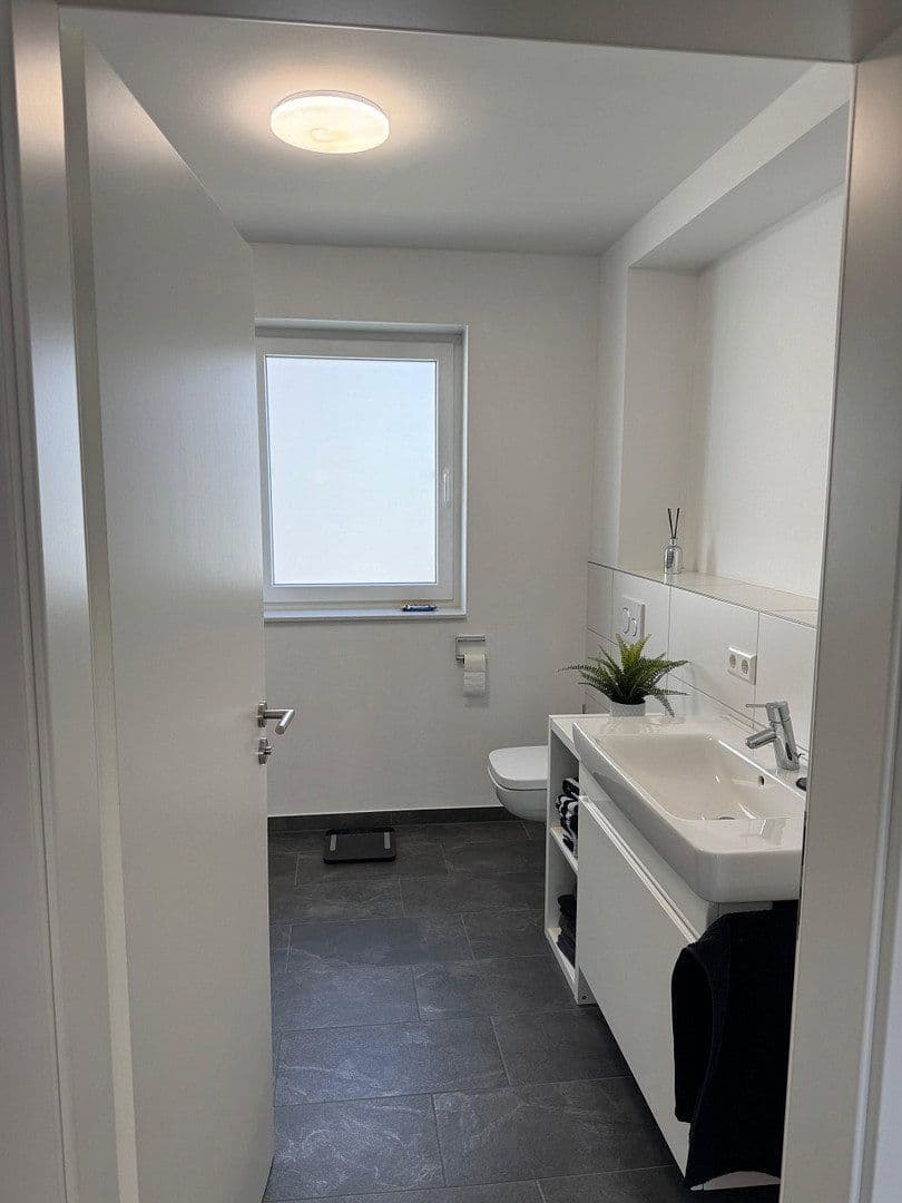 1 bedroom with open-plan kitchen flat to rent, 67 m², Bad Schönborn, Baden-Württemberg 1 bedroom with open-plan kitchen flat to rent, 67 m², Bad Schönborn, Baden-Württemberg