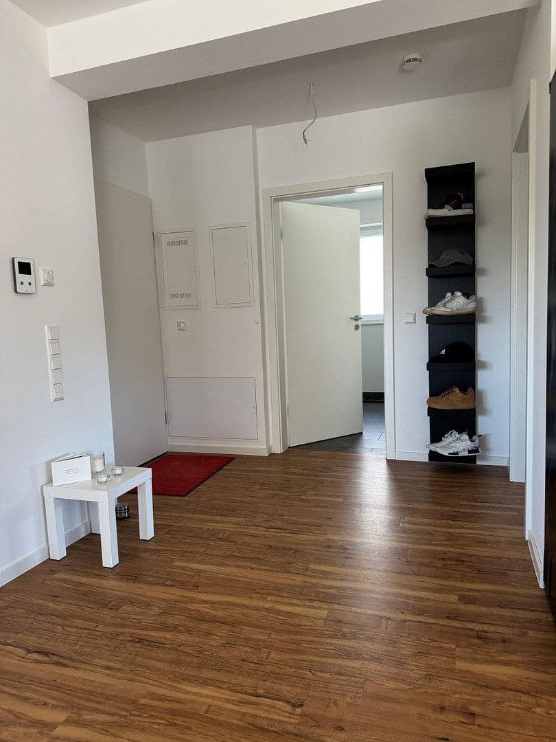 1 bedroom with open-plan kitchen flat to rent, 67 m², Bad Schönborn, Baden-Württemberg 1 bedroom with open-plan kitchen flat to rent, 67 m², Bad Schönborn, Baden-Württemberg
