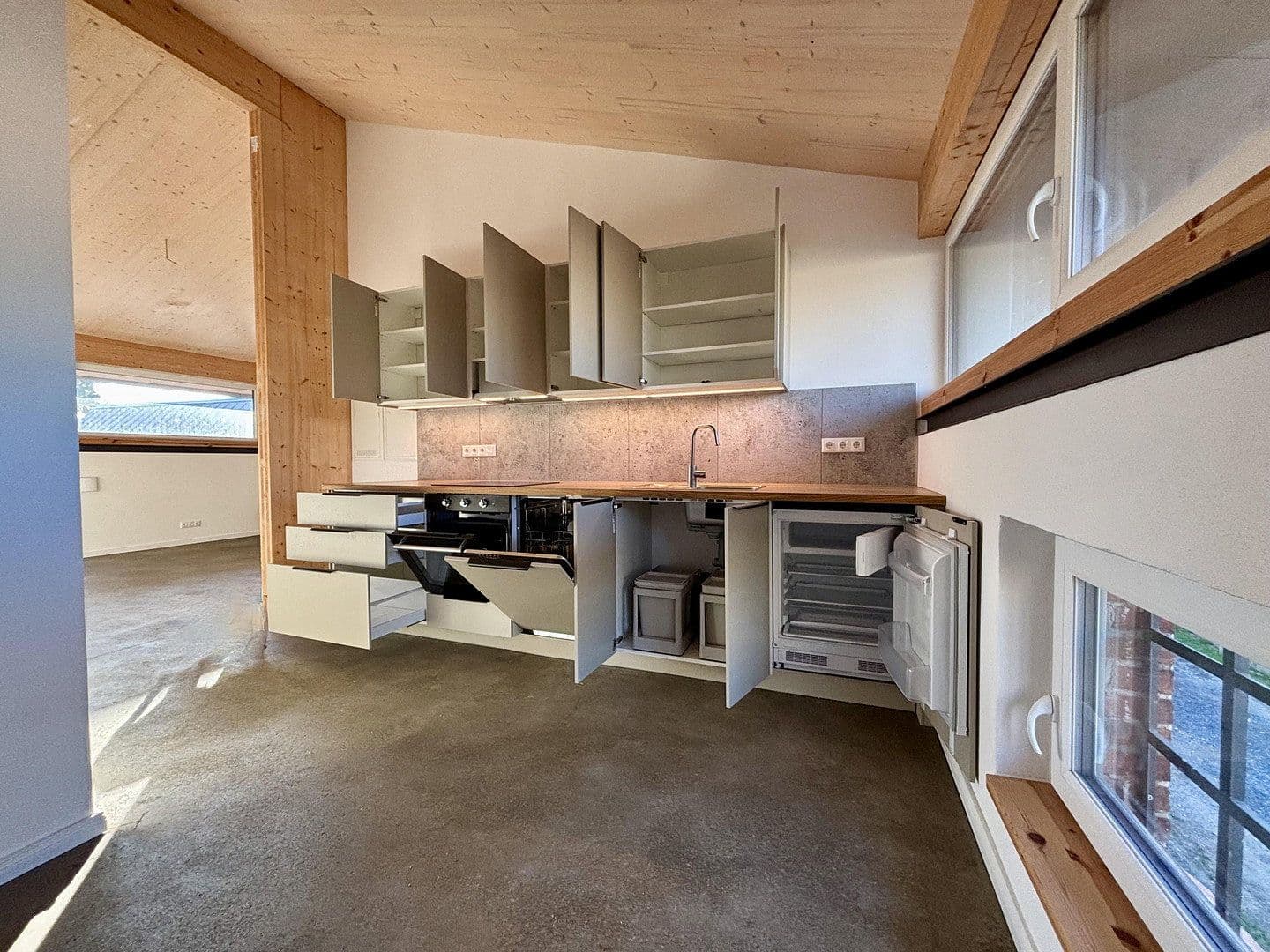 1 bedroom with open-plan kitchen flat to rent, 71 m², Madsow 19-22, Neuburg, Mecklenburg-Vorpommern 1 bedroom with open-plan kitchen flat to rent, 71 m², Madsow 19-22, Neuburg, Mecklenburg-Vorpommern