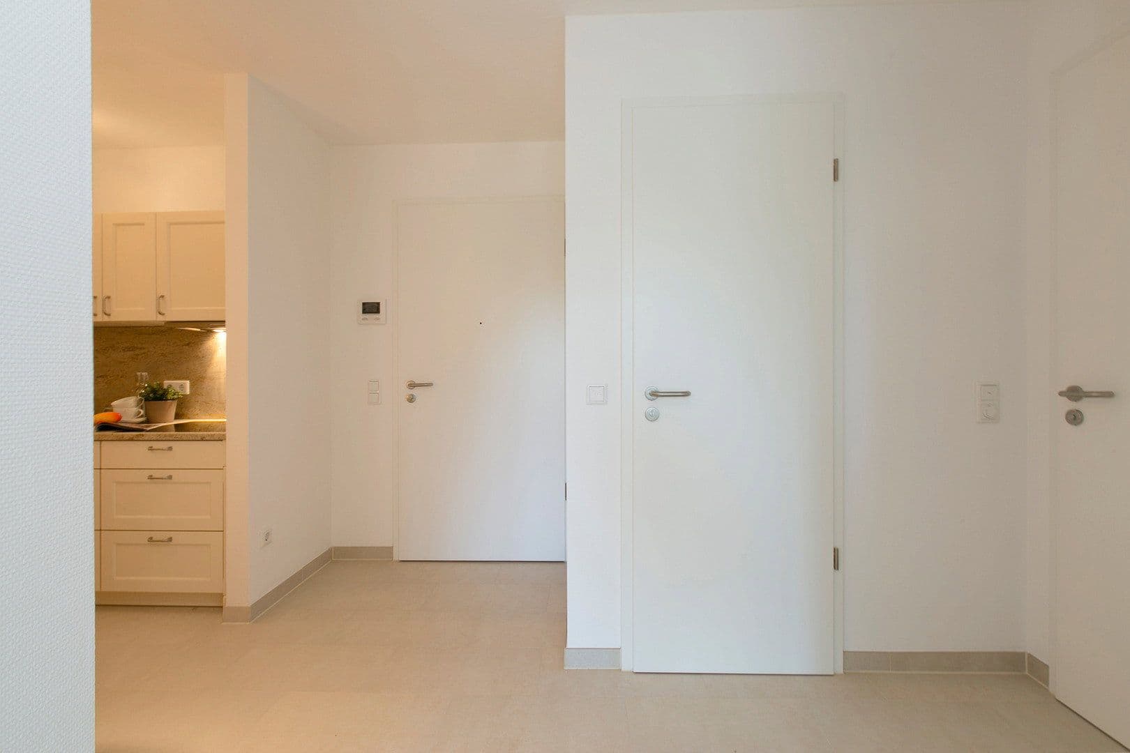3 bedroom flat to rent, 75 m², Rüsselsheimer Allee 84a, Mainz-Laubenheim, Rhineland-Palatinate 3 bedroom flat to rent, 75 m², Rüsselsheimer Allee 84a, Mainz-Laubenheim, Rhineland-Palatinate
