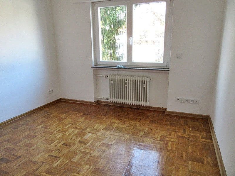 3 bedroom with open-plan kitchen flat to rent, 135 m², Frankfurt, Hesse 3 bedroom with open-plan kitchen flat to rent, 135 m², Frankfurt, Hesse