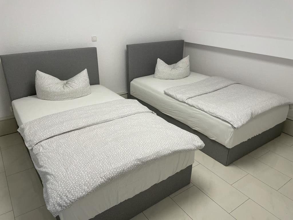 4 bedroom flat to rent, 100 m², Frankfurt am Main, Hesse 4 bedroom flat to rent, 100 m², Frankfurt am Main, Hesse