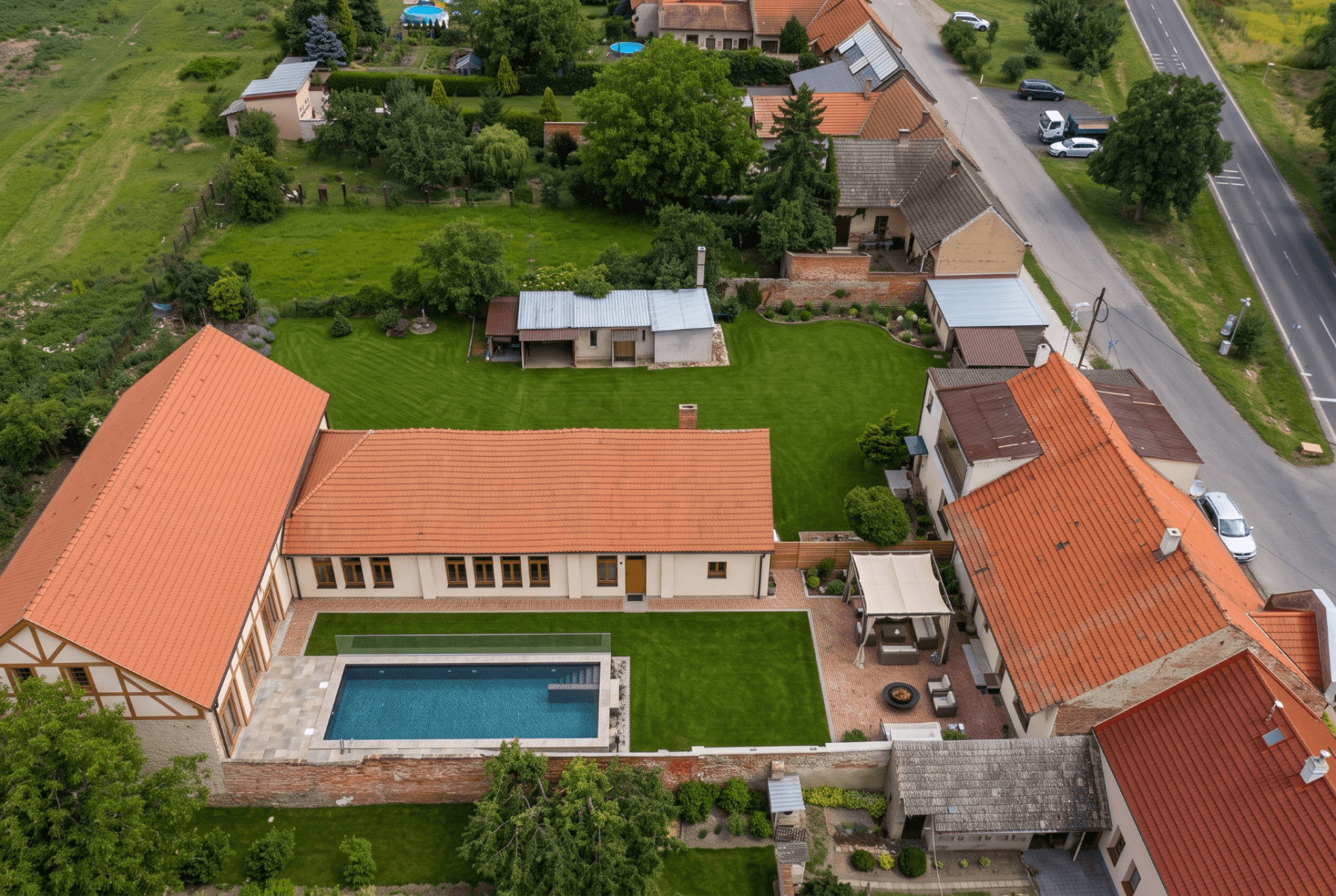 house for sale, 500 m², Revoluční, Zlonice, Středočeský Region house for sale, 500 m², Revoluční, Zlonice, Středočeský Region