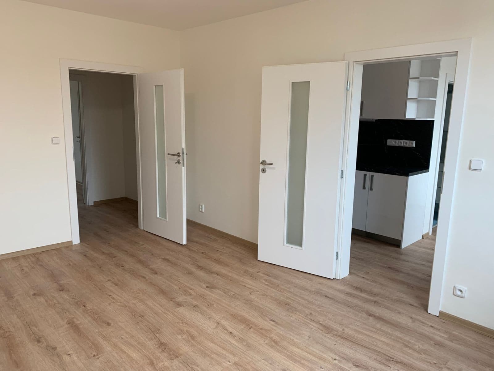 2 bedroom flat to rent, 58 m², U Větrolamu, Hustopeče, Jihomoravský Region 2 bedroom flat to rent, 58 m², U Větrolamu, Hustopeče, Jihomoravský Region