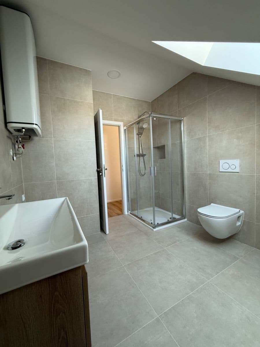 Studio flat to rent, 70 m², Palackého, Šlapanice, Jihomoravský Region Studio flat to rent, 70 m², Palackého, Šlapanice, Jihomoravský Region