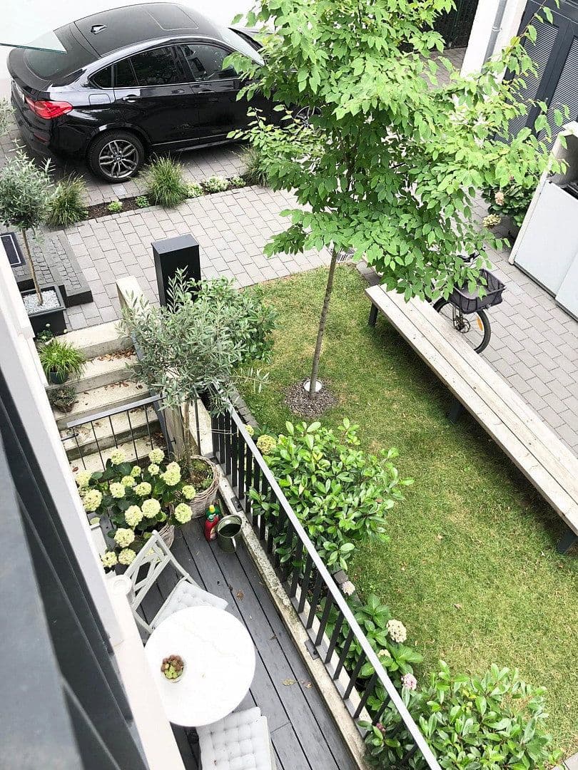 4 bedroom with open-plan kitchen flat for sale, 104 m², Frankfurt am Main, Hesse 4 bedroom with open-plan kitchen flat for sale, 104 m², Frankfurt am Main, Hesse
