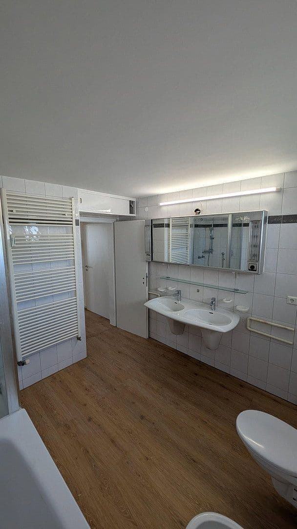 4 bedroom flat to rent, 90 m², kaiserstraße, Reutlingen, Baden-Württemberg 4 bedroom flat to rent, 90 m², kaiserstraße, Reutlingen, Baden-Württemberg