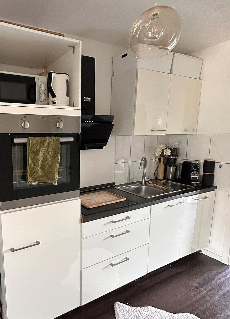 2 bedroom flat to rent, 37 m², Lermenchesweg 24a, Mönchengladbach, North Rhine-Westphalia 2 bedroom flat to rent, 37 m², Lermenchesweg 24a, Mönchengladbach, North Rhine-Westphalia