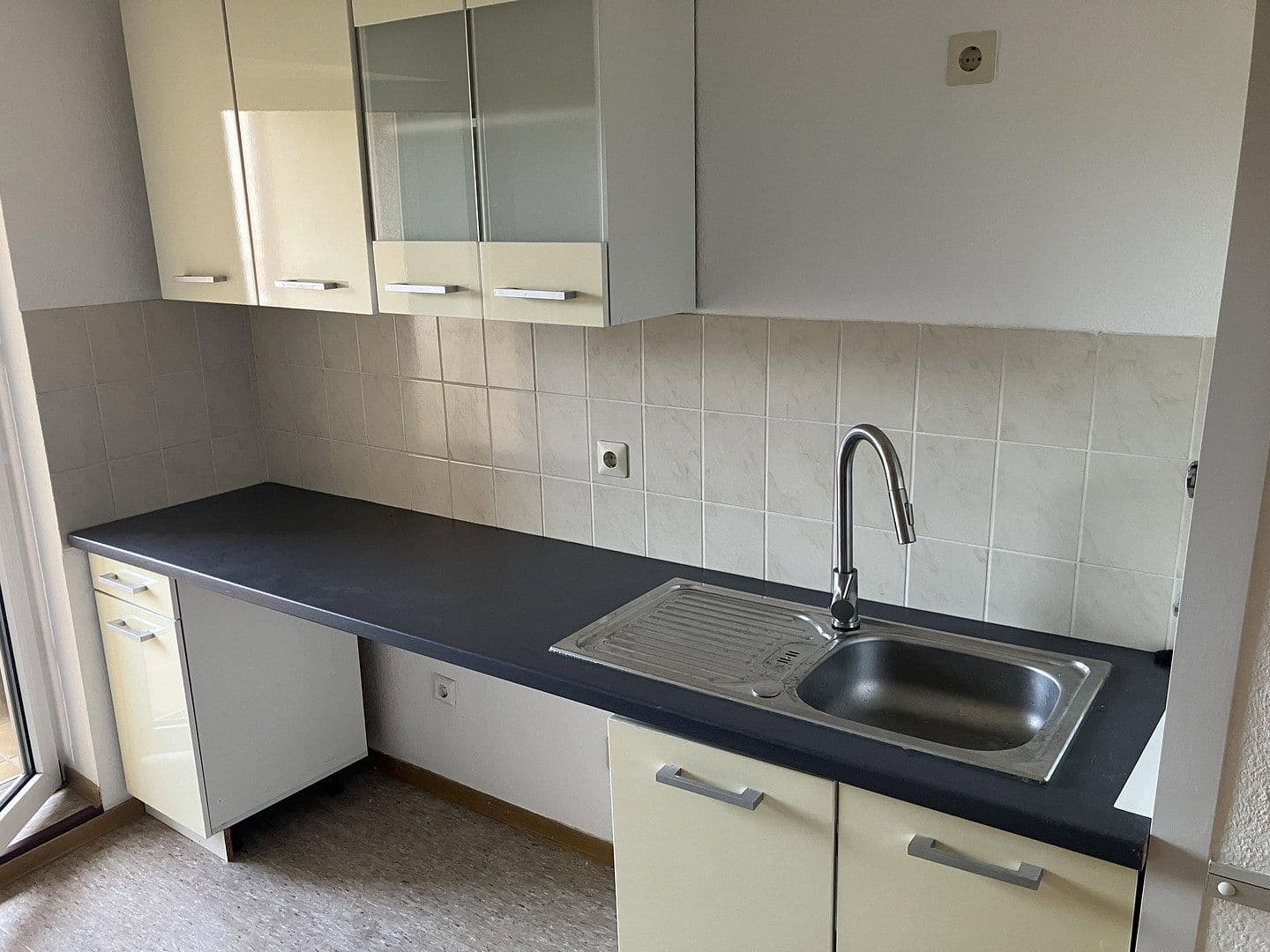 2 bedroom flat to rent, 49 m², Hirschstr. 36, Karlsruhe, Baden-Württemberg 2 bedroom flat to rent, 49 m², Hirschstr. 36, Karlsruhe, Baden-Württemberg