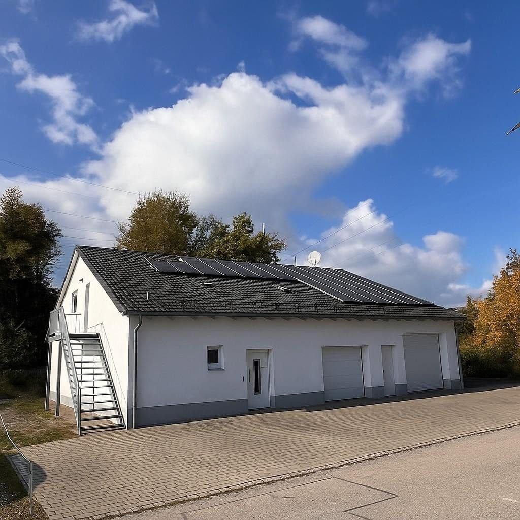 house for sale, 295 m², Gewerbeweg 4,, Großmehring, Bavaria house for sale, 295 m², Gewerbeweg 4,, Großmehring, Bavaria